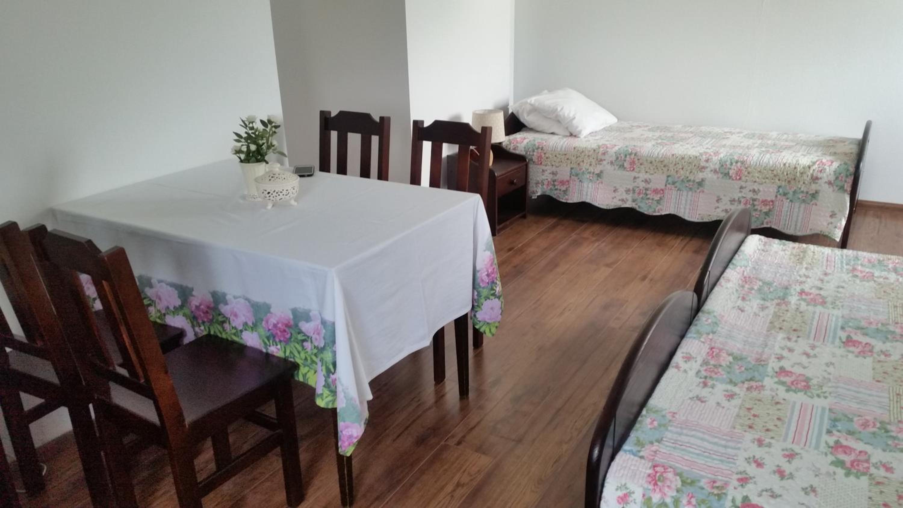 Two-Bedroom Suite - Photo 5