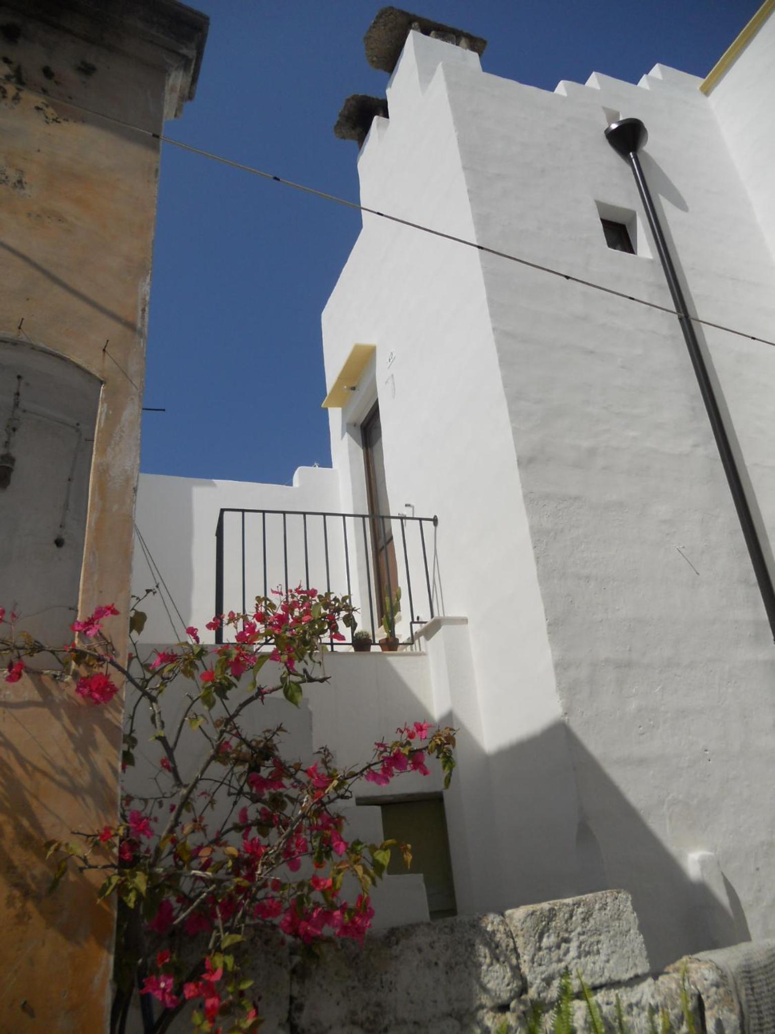 One-Bedroom House