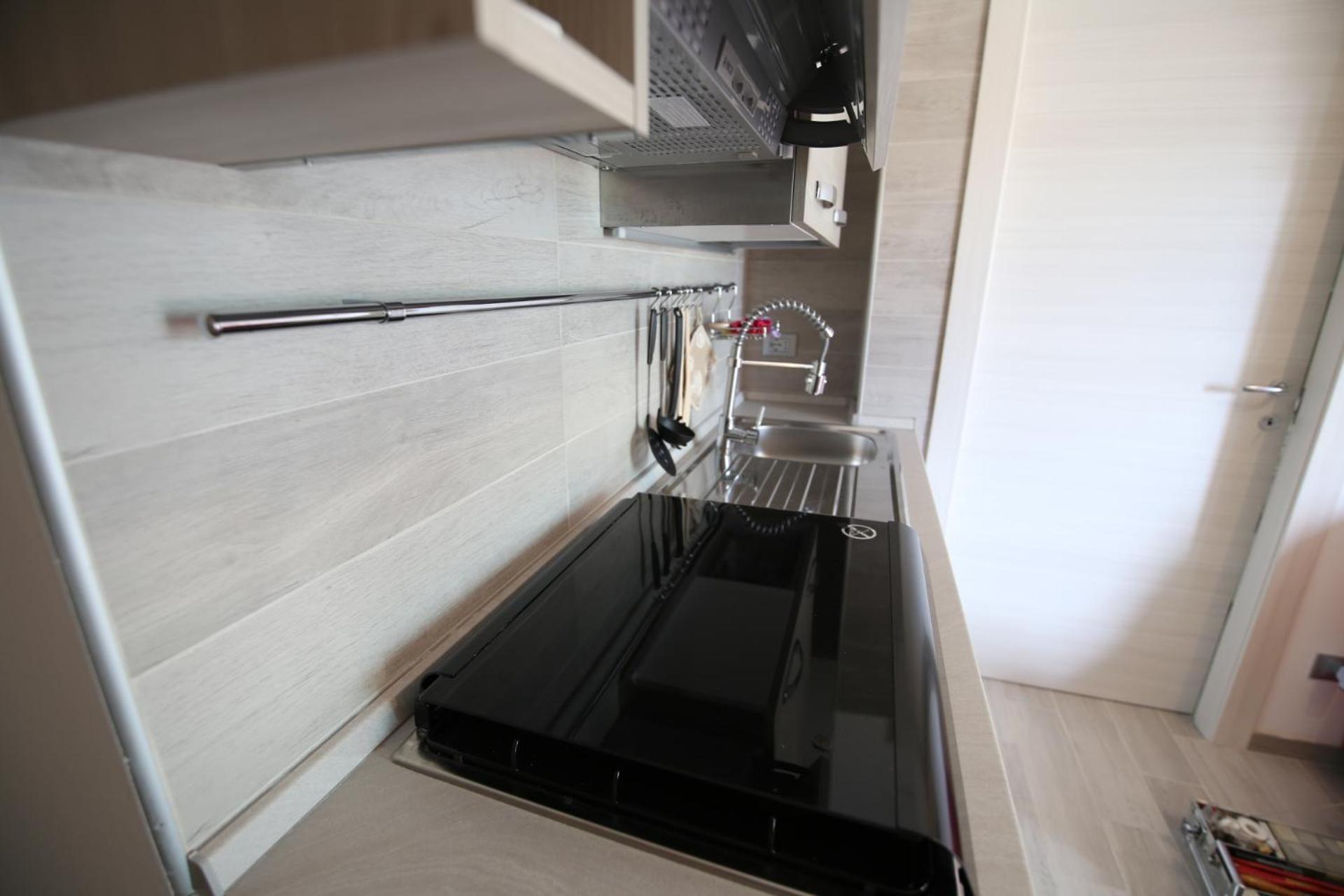Apartment - Photo 23