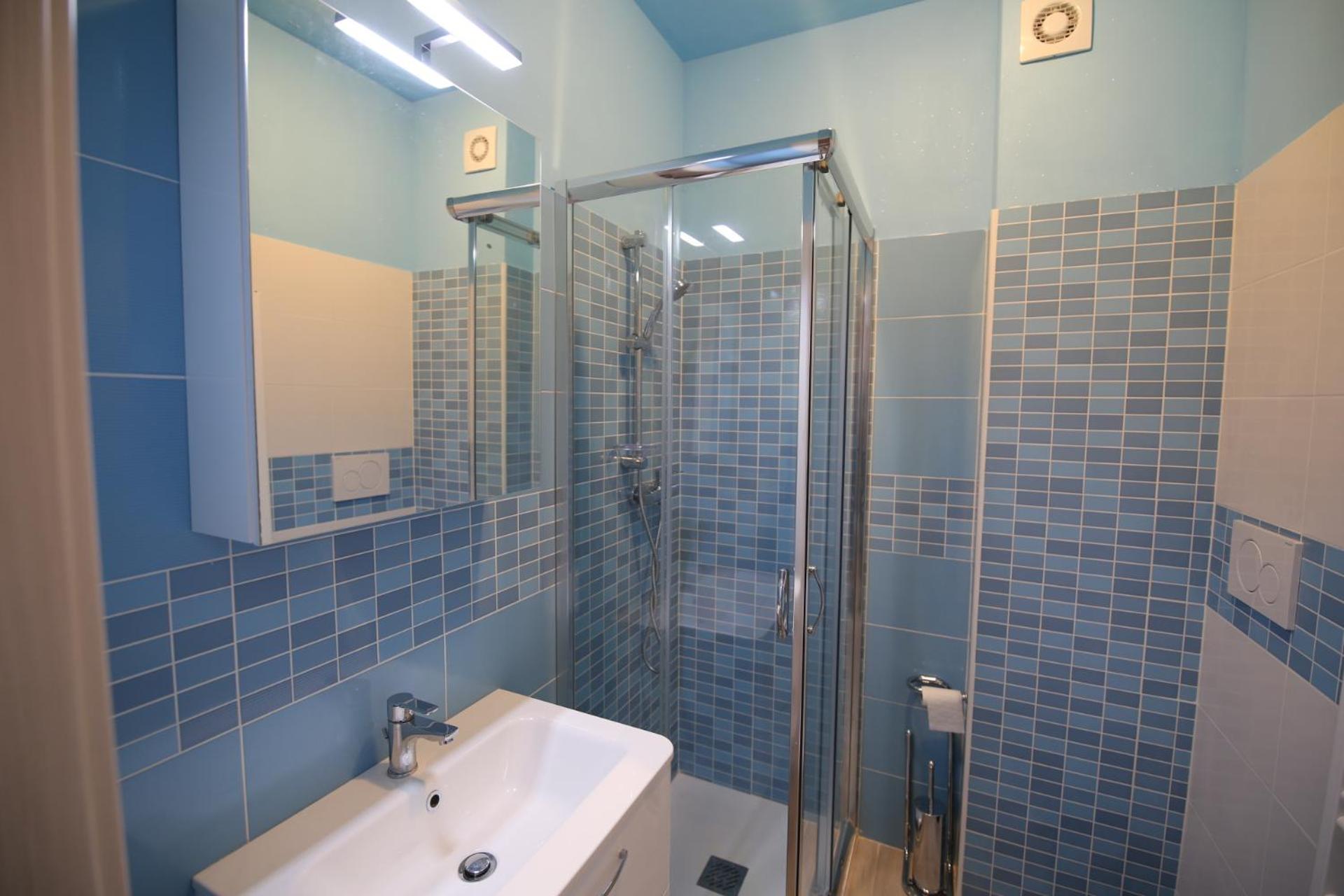 Apartment - Photo 5