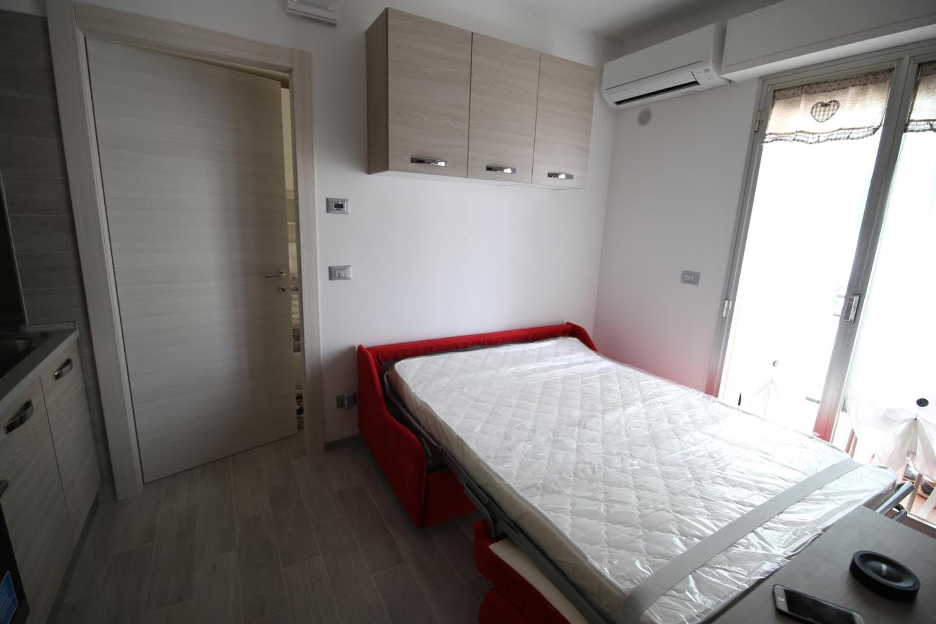 Apartment - Photo 16