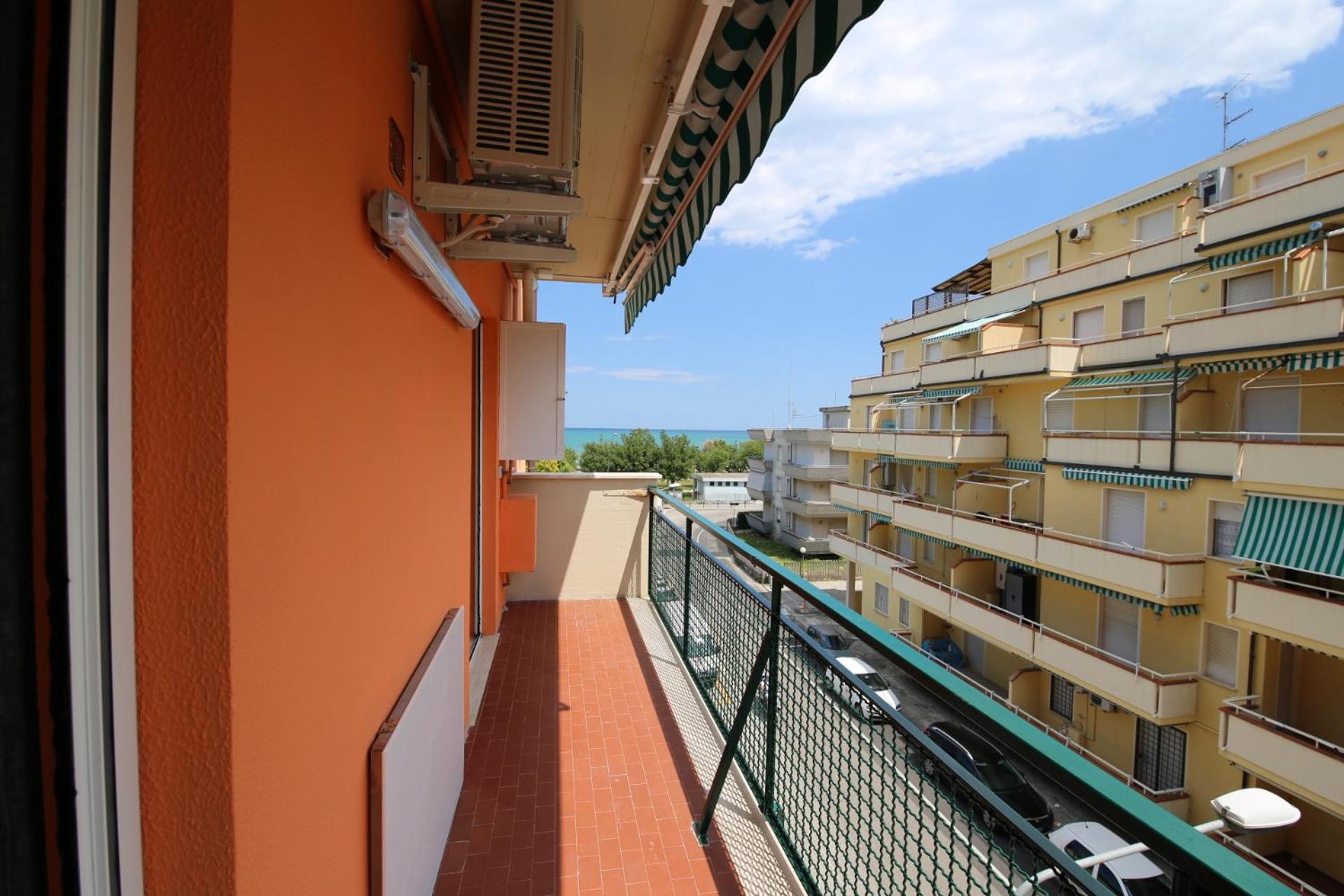 Apartment - Photo 9