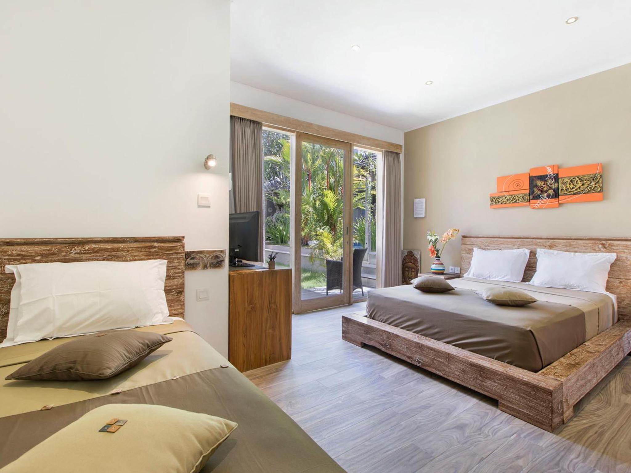 Deluxe King Room - Photo 5