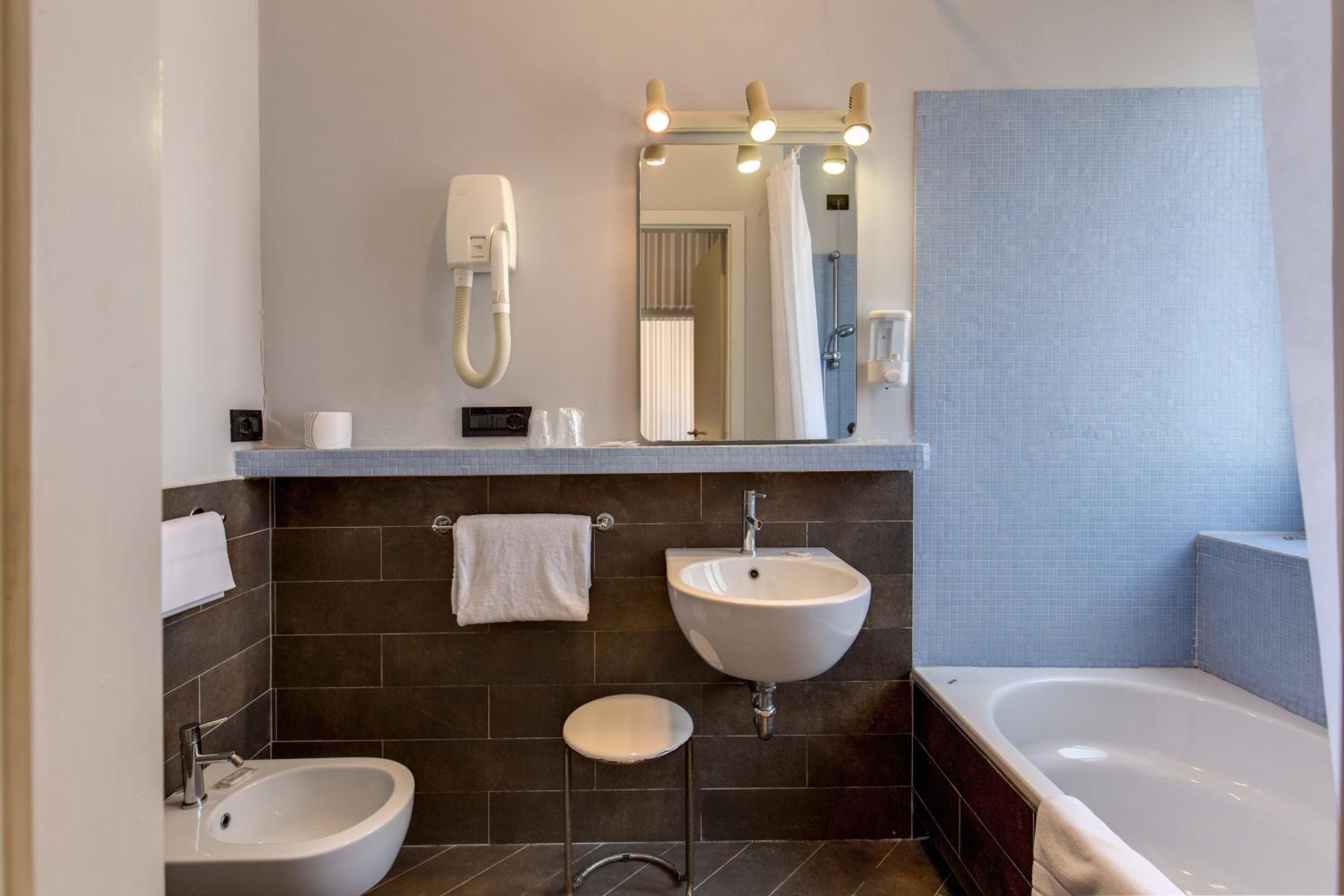 Triple Room photo 2