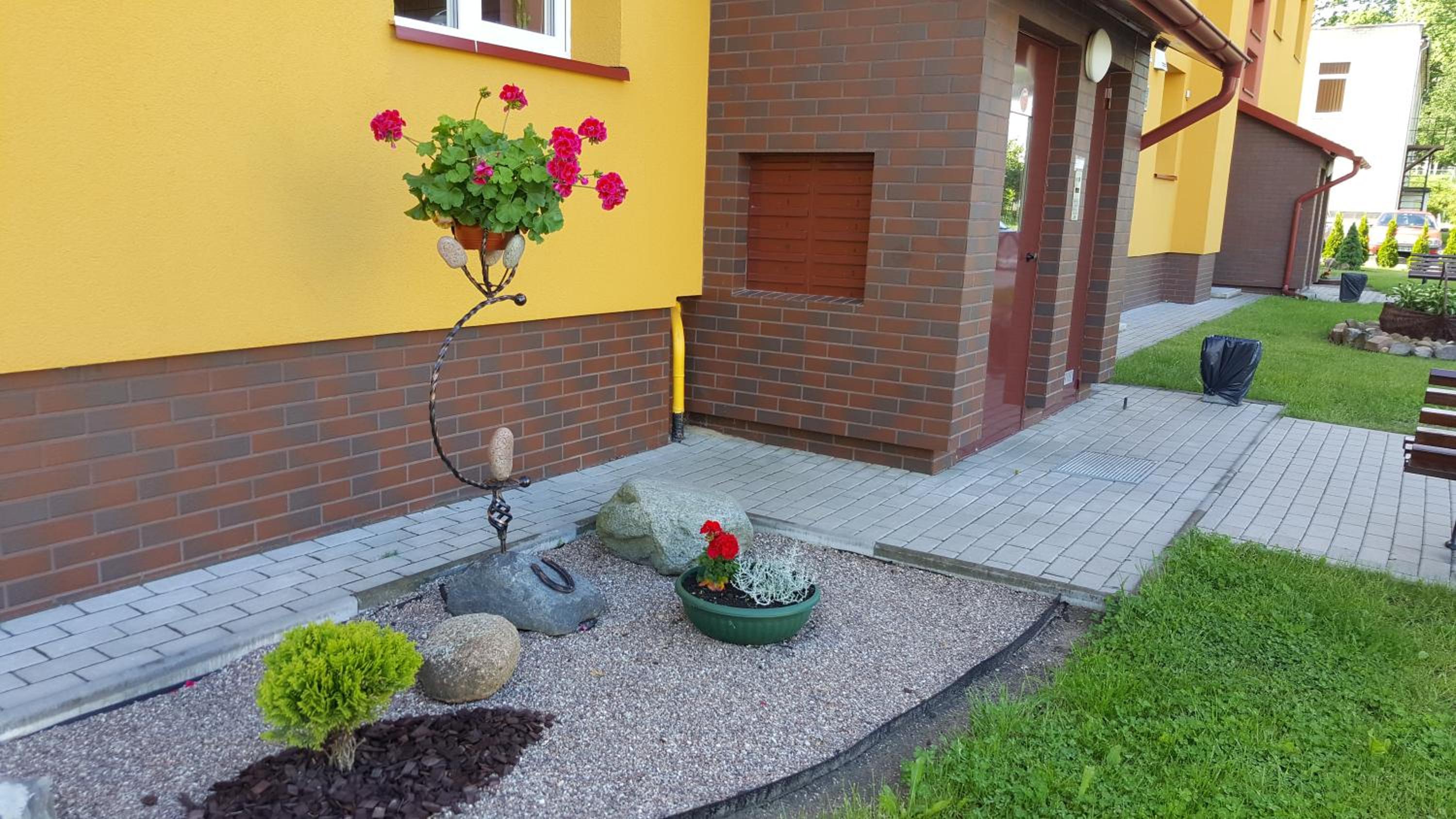 Apartment - Ground Floor - Photo 11