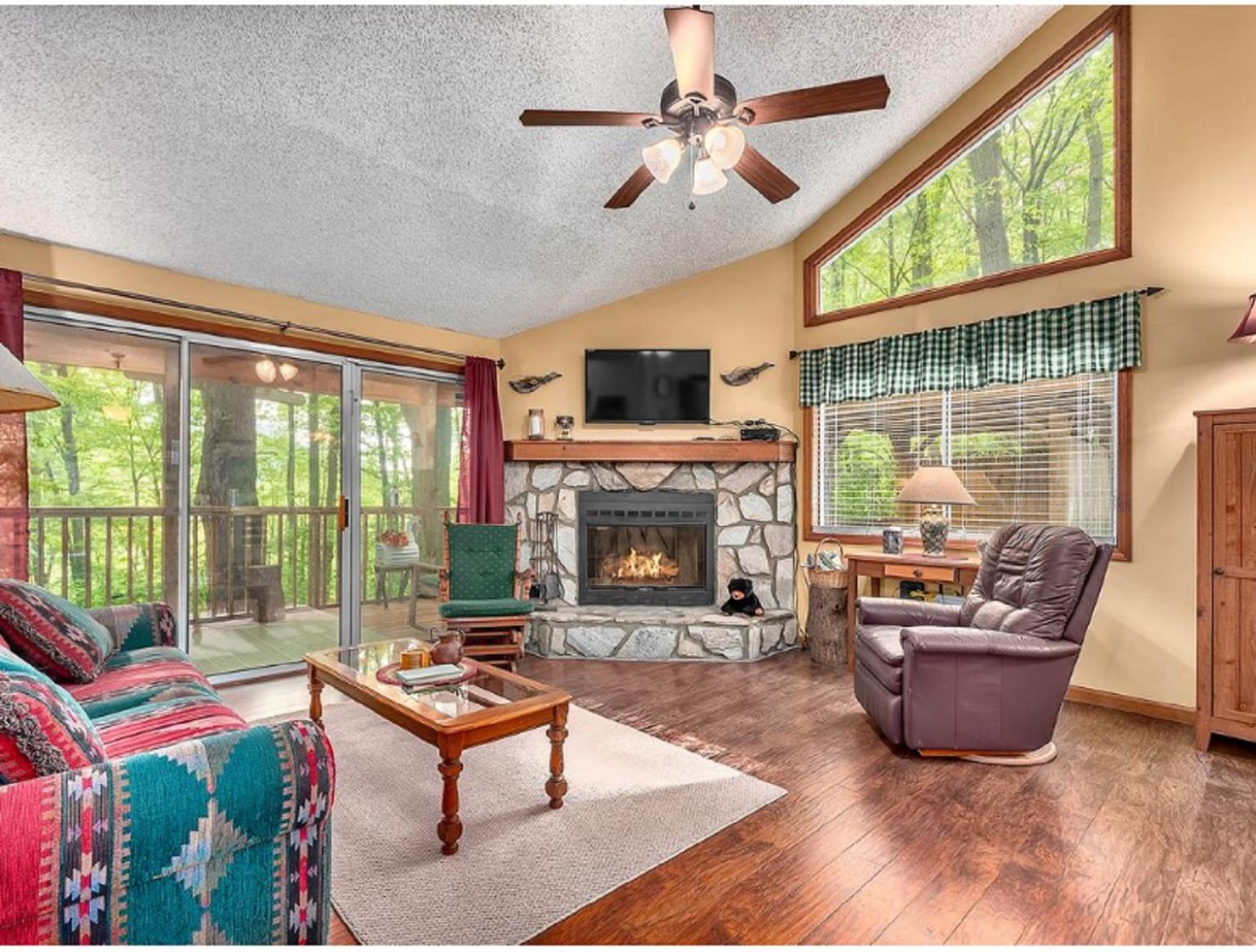 Two-Bedroom House photo 1