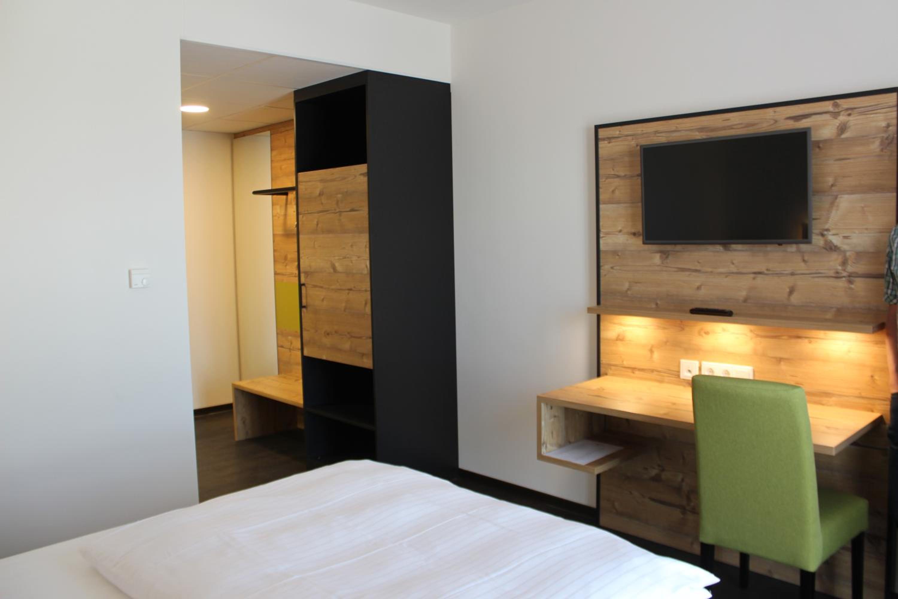 Comfort Double Room - Photo 7