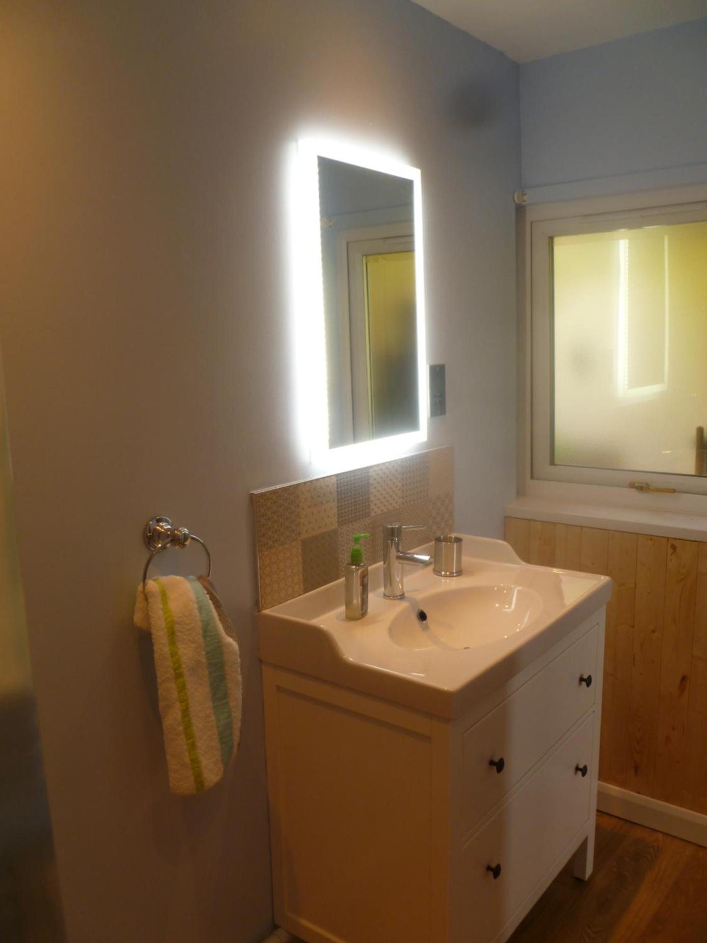 Apartment with Sea View - Photo 24