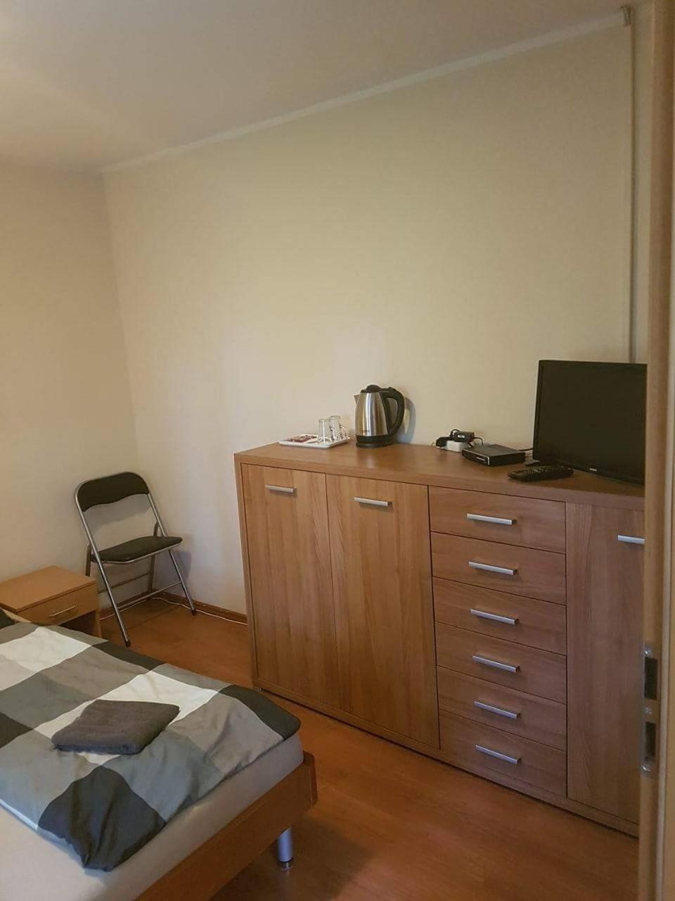 Double Room with Private Bathroom photo 2
