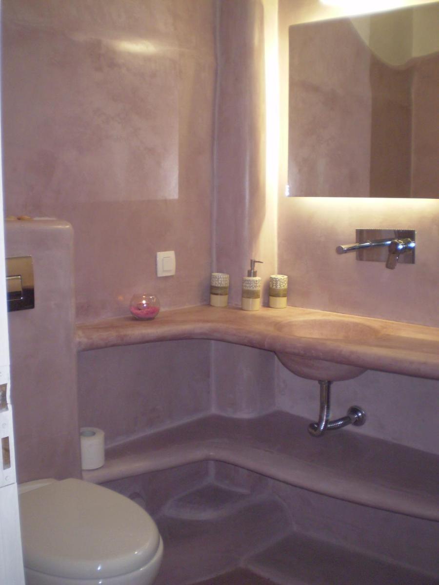 Apartment Upper Floor photo 2
