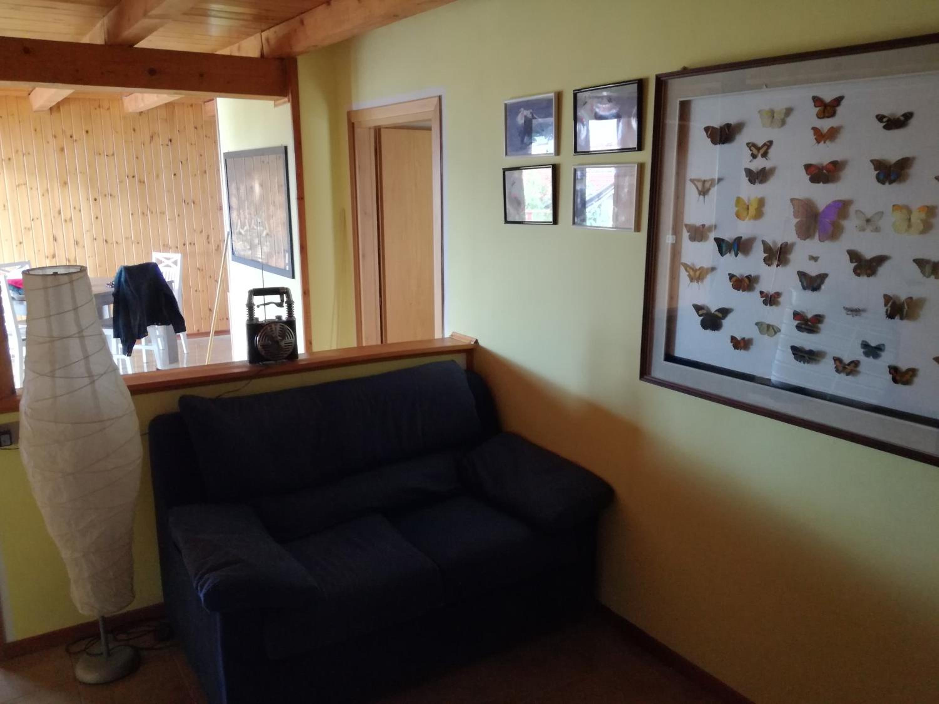 Apartment with Lake View - Photo 10