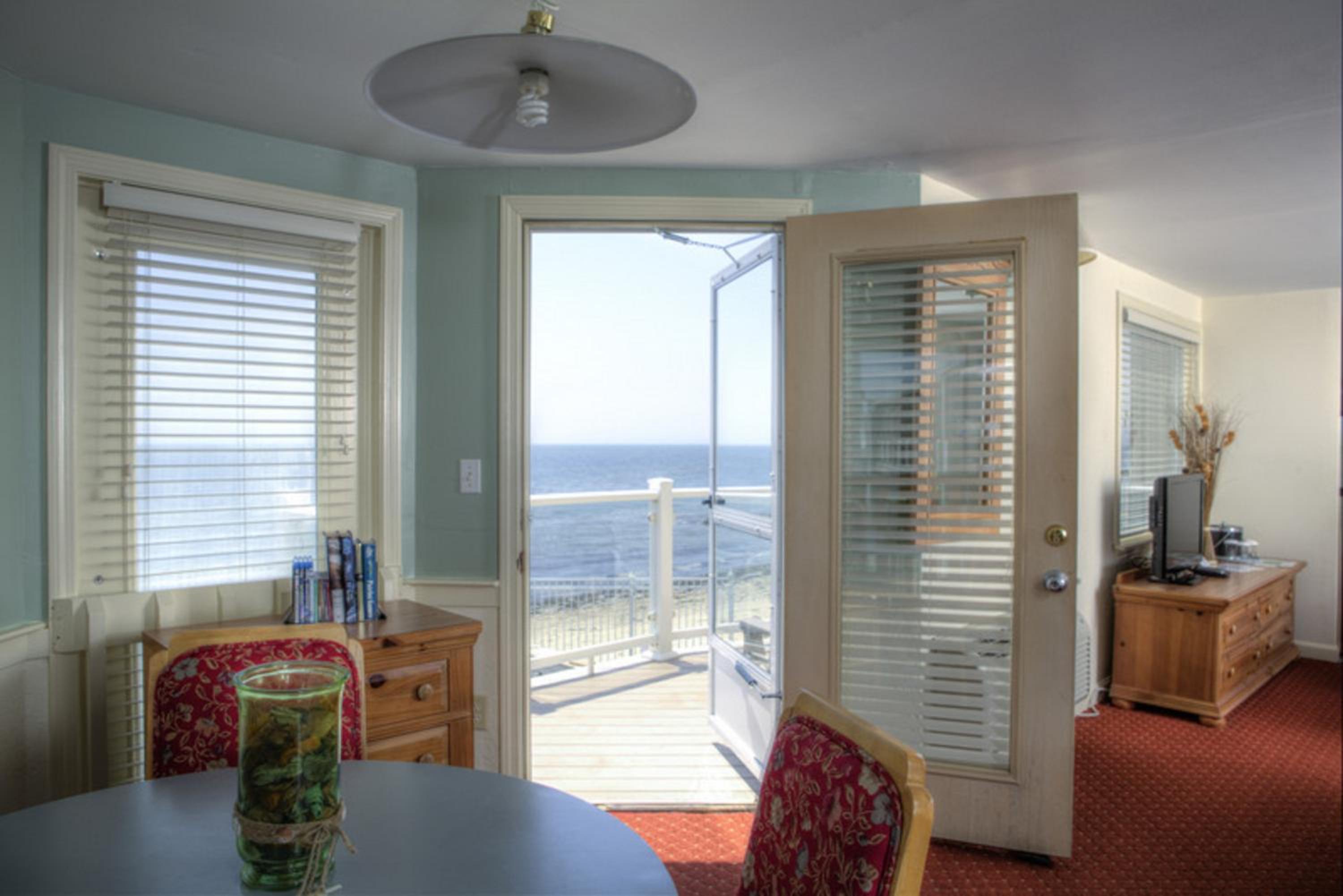 Deluxe Double Room with Sea View photo 2