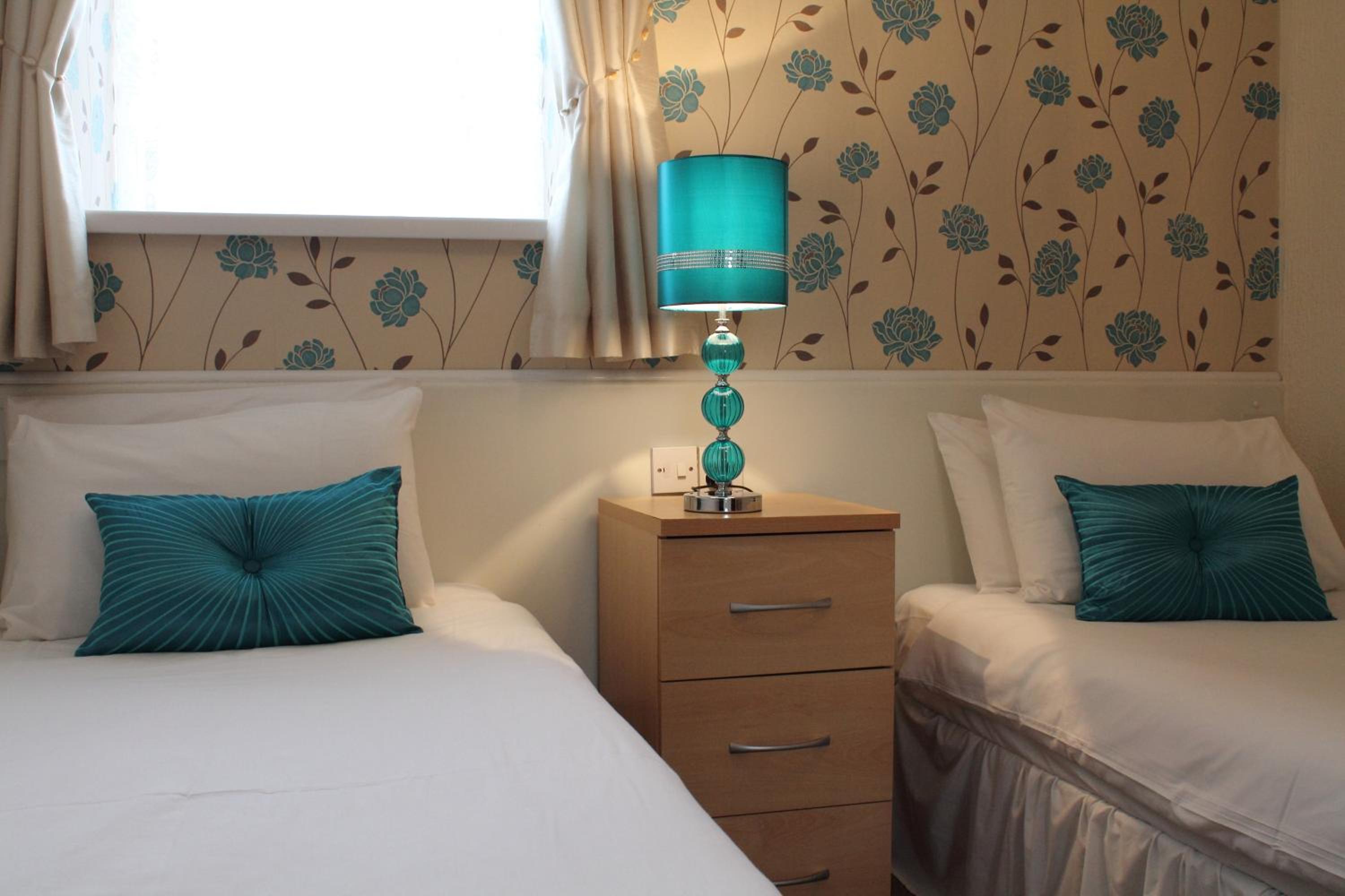 Twin Room - Ensuite - Photo 4