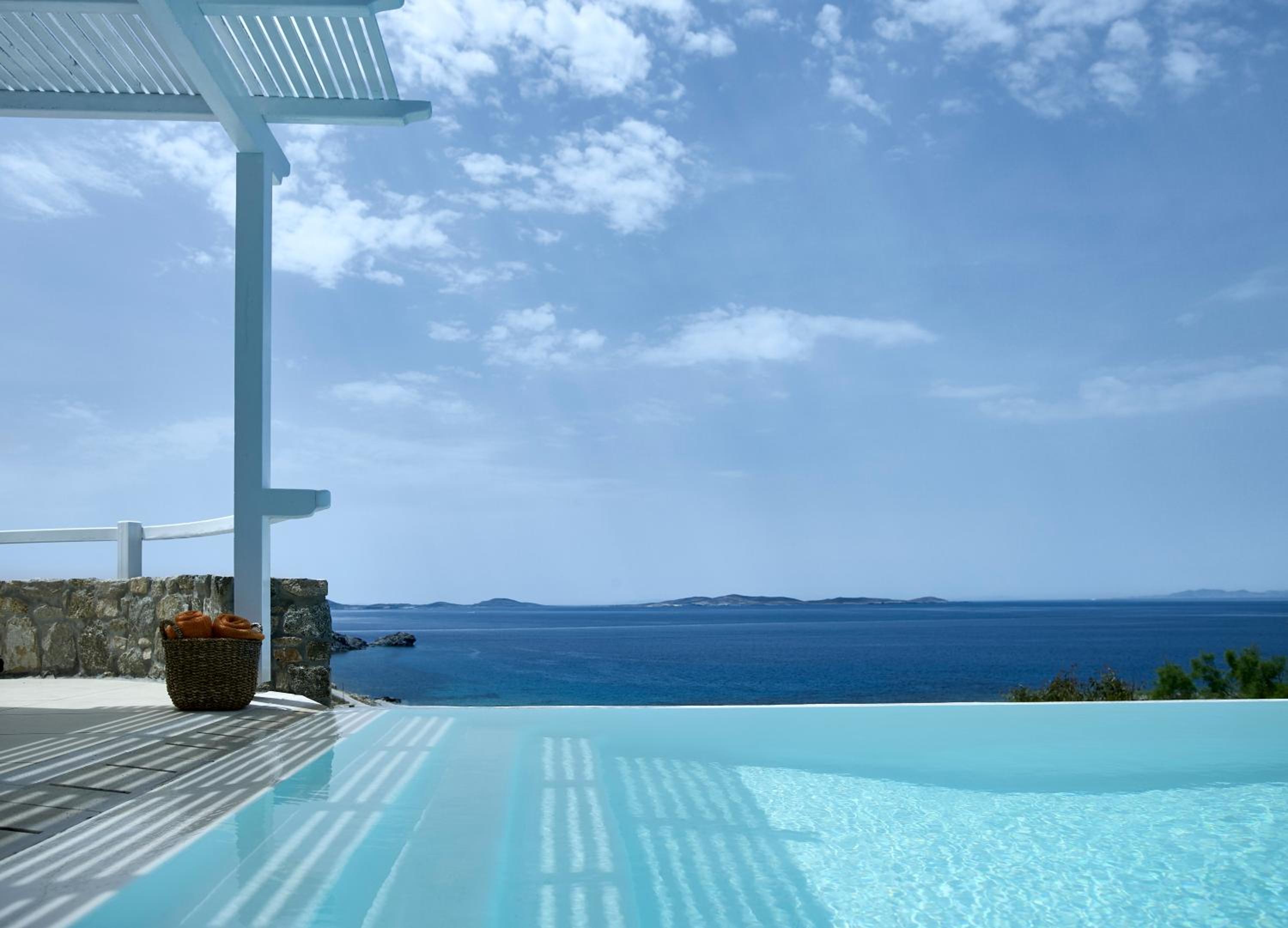 Two-Bedroom Villa with Private Pool - Photo 2