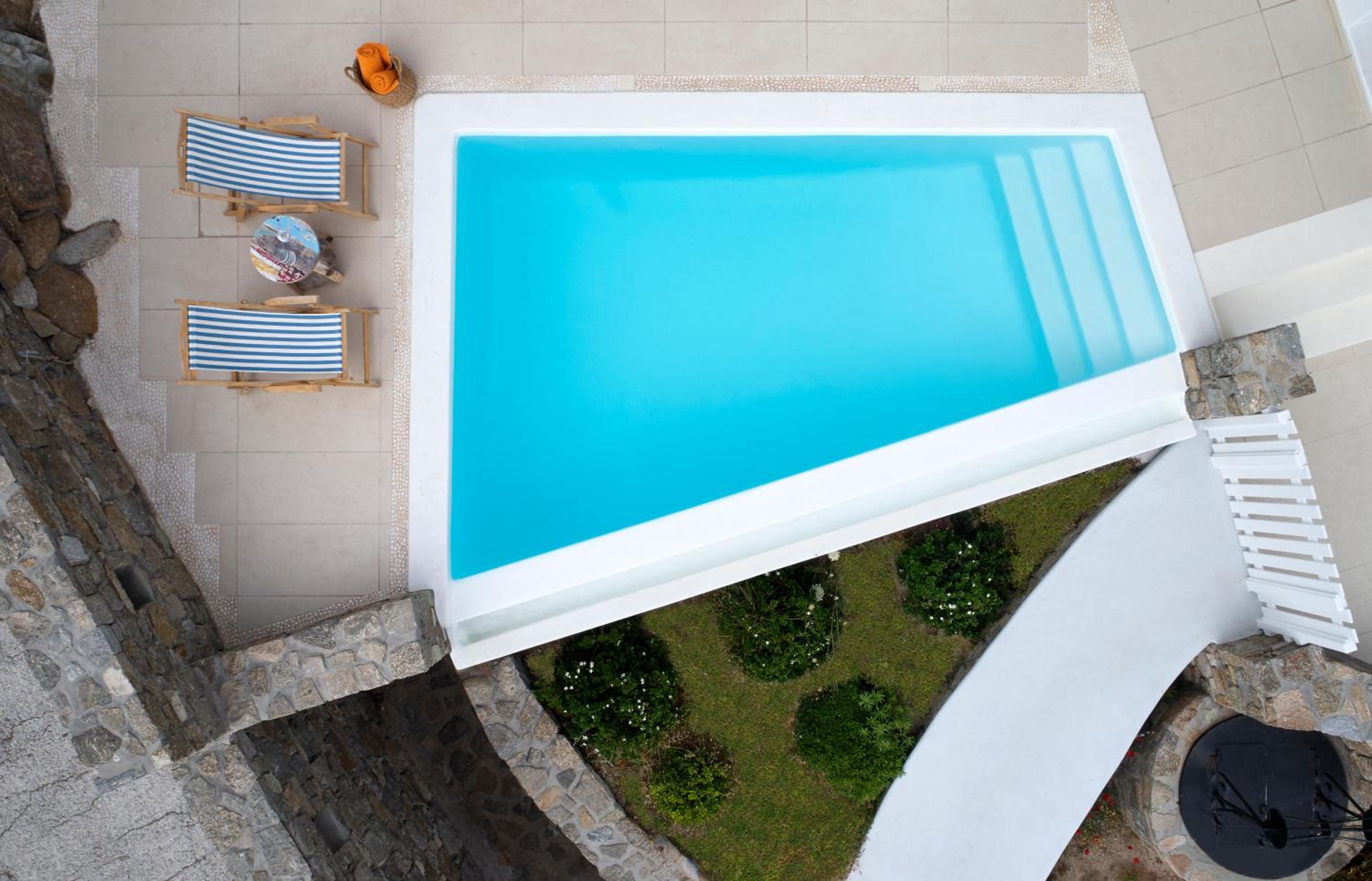 One-Bedroom Villa with Private Pool - Photo 5