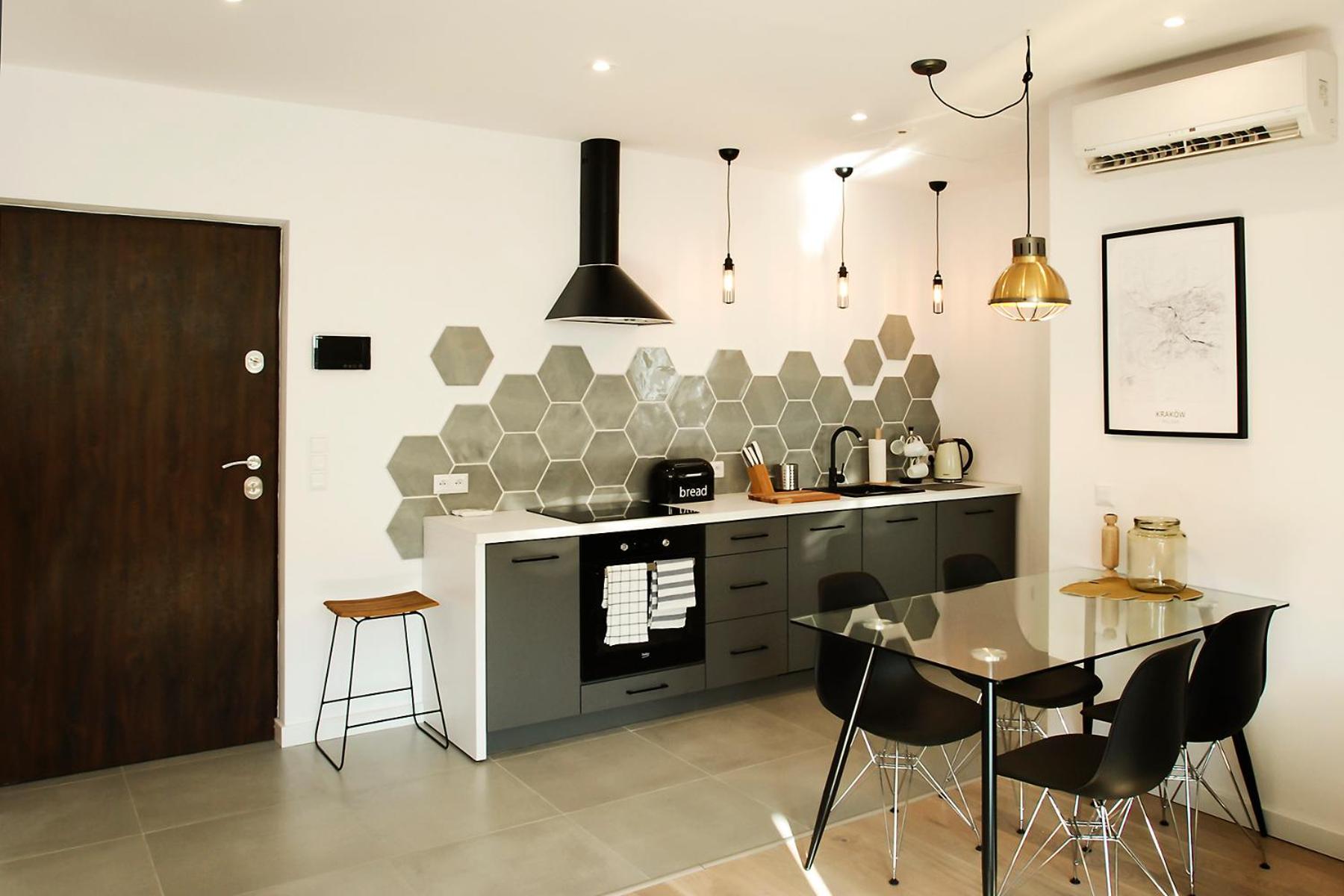 Penthouse Apartment - Photo 8