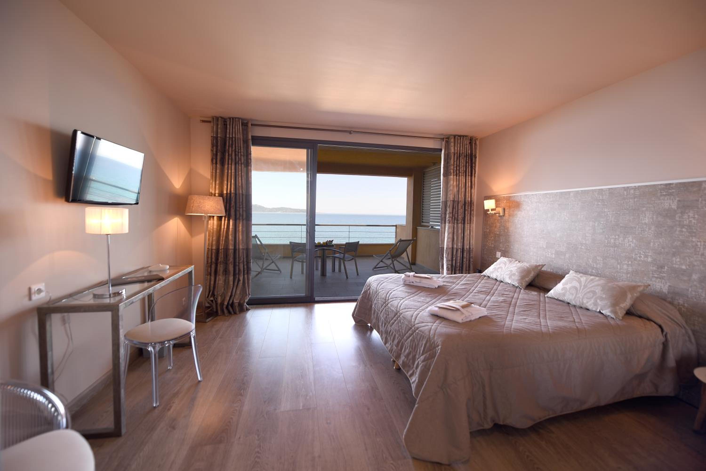 Privilege Double Room with Sea View photo 1