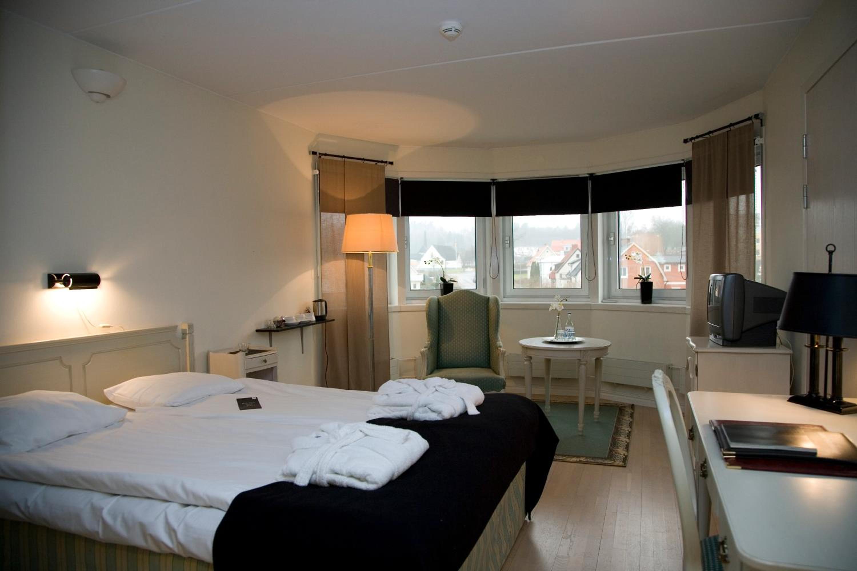 Superior Double Room - Photo 11