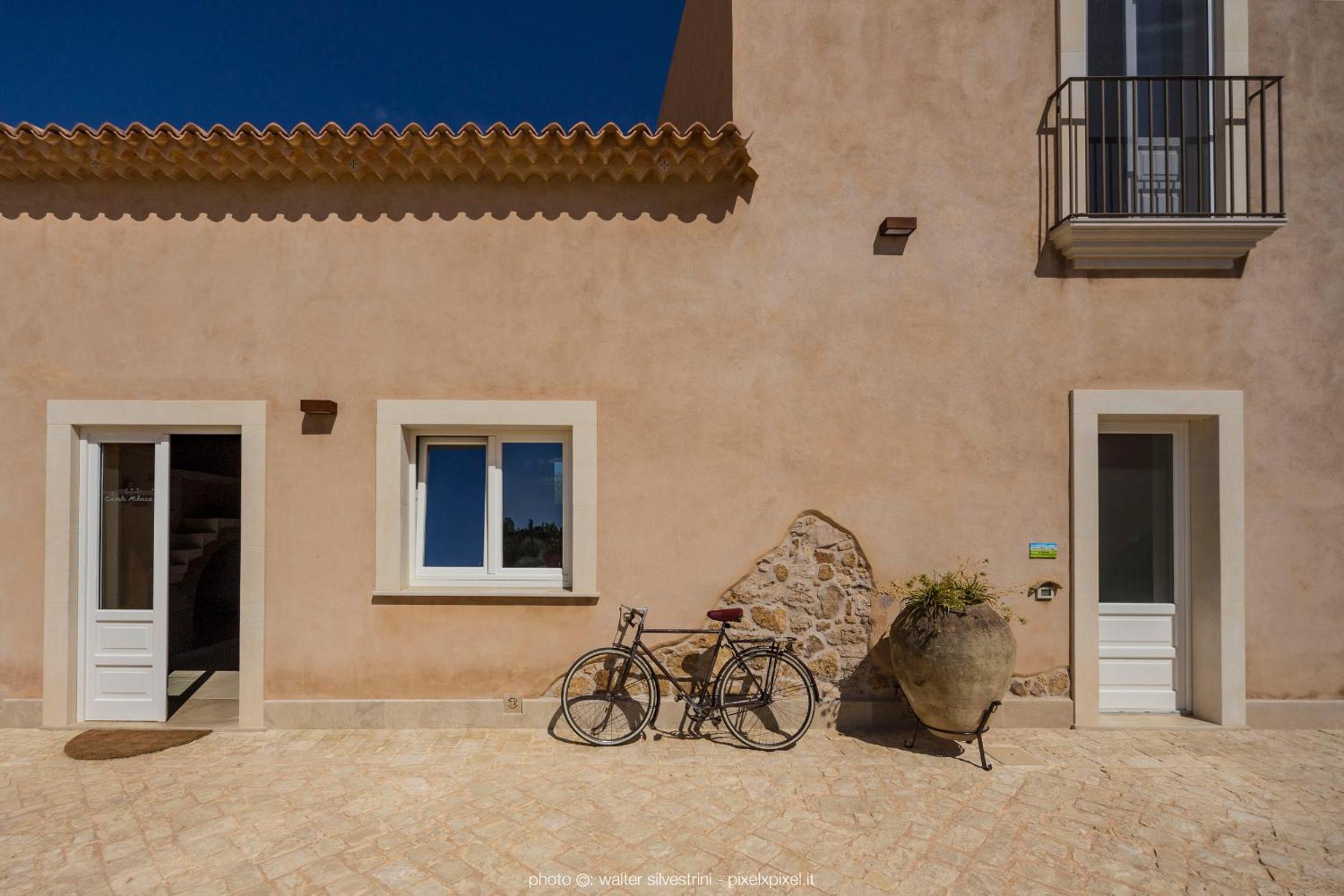 Camera Tripla Superior con balcone