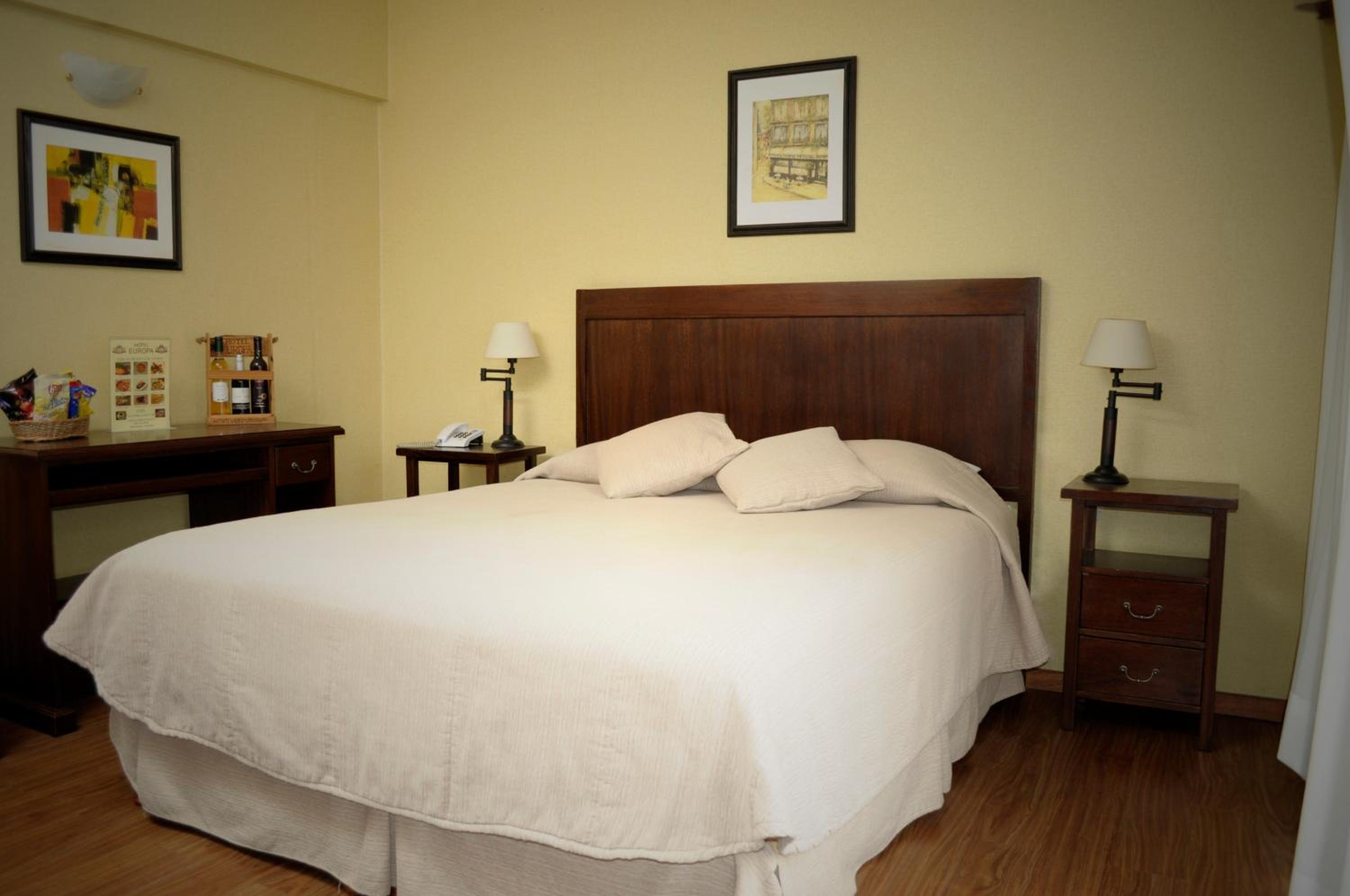 Standard Double Room - Photo 2