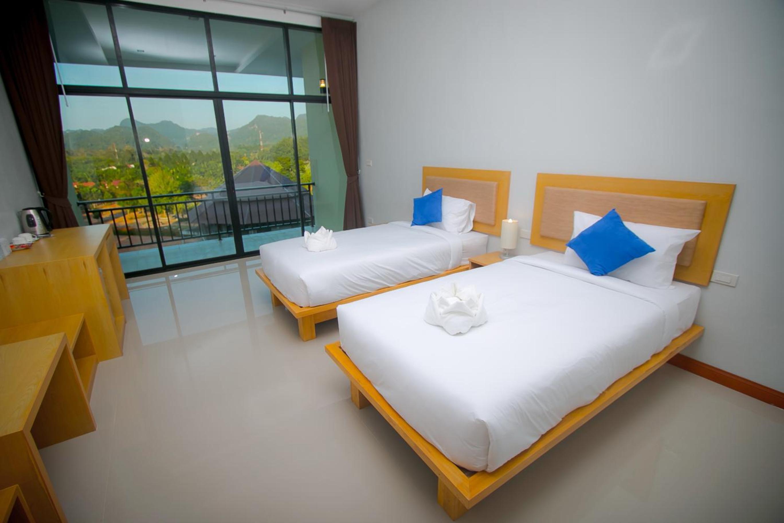 Superior Twin Room - Photo 8