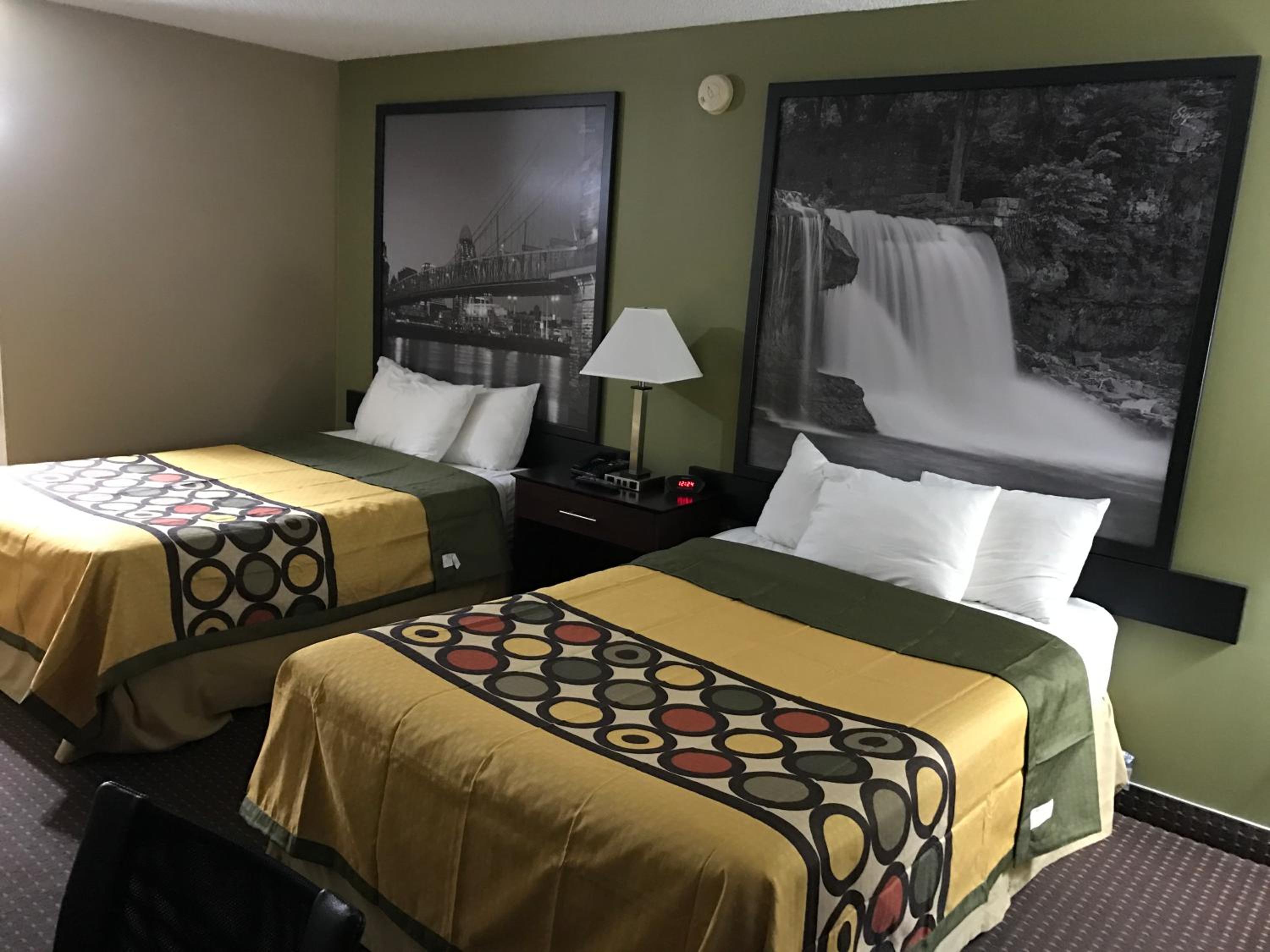 Double Room with Two Double Beds - Non-Smoking - Photo 1