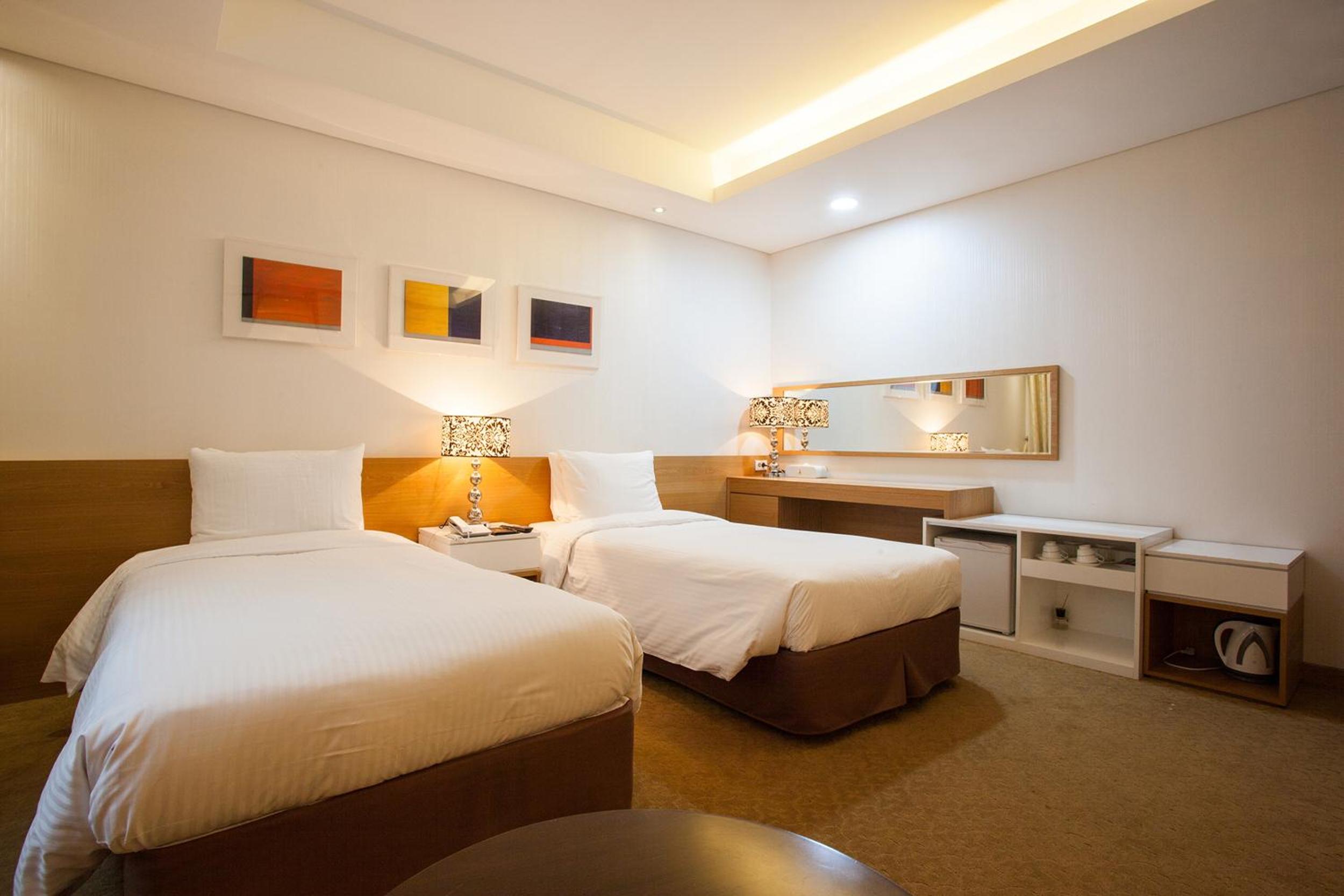 Standard Twin Room photo 3