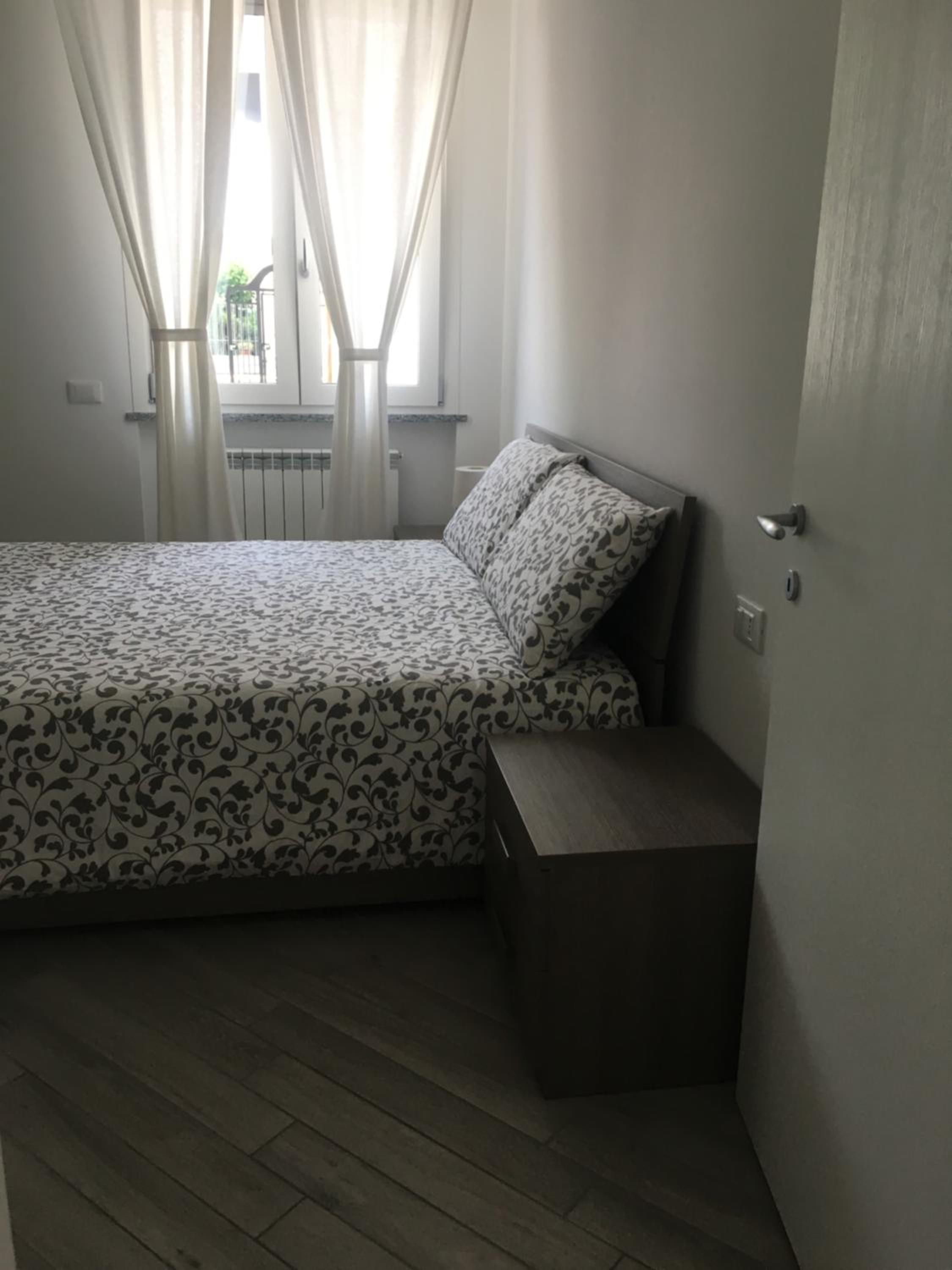 One-Bedroom Apartment - Photo 30