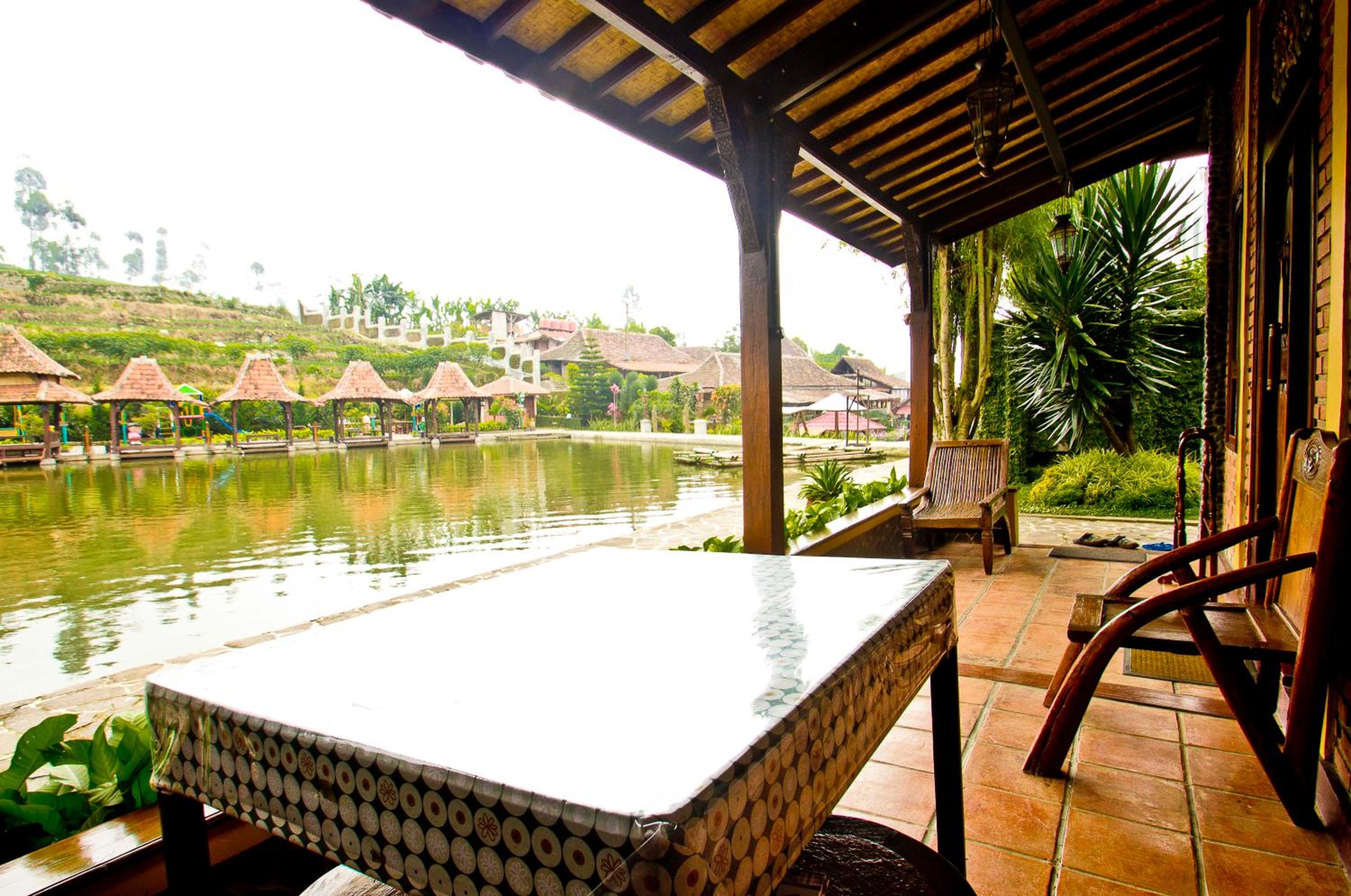 Villa One - Photo 3