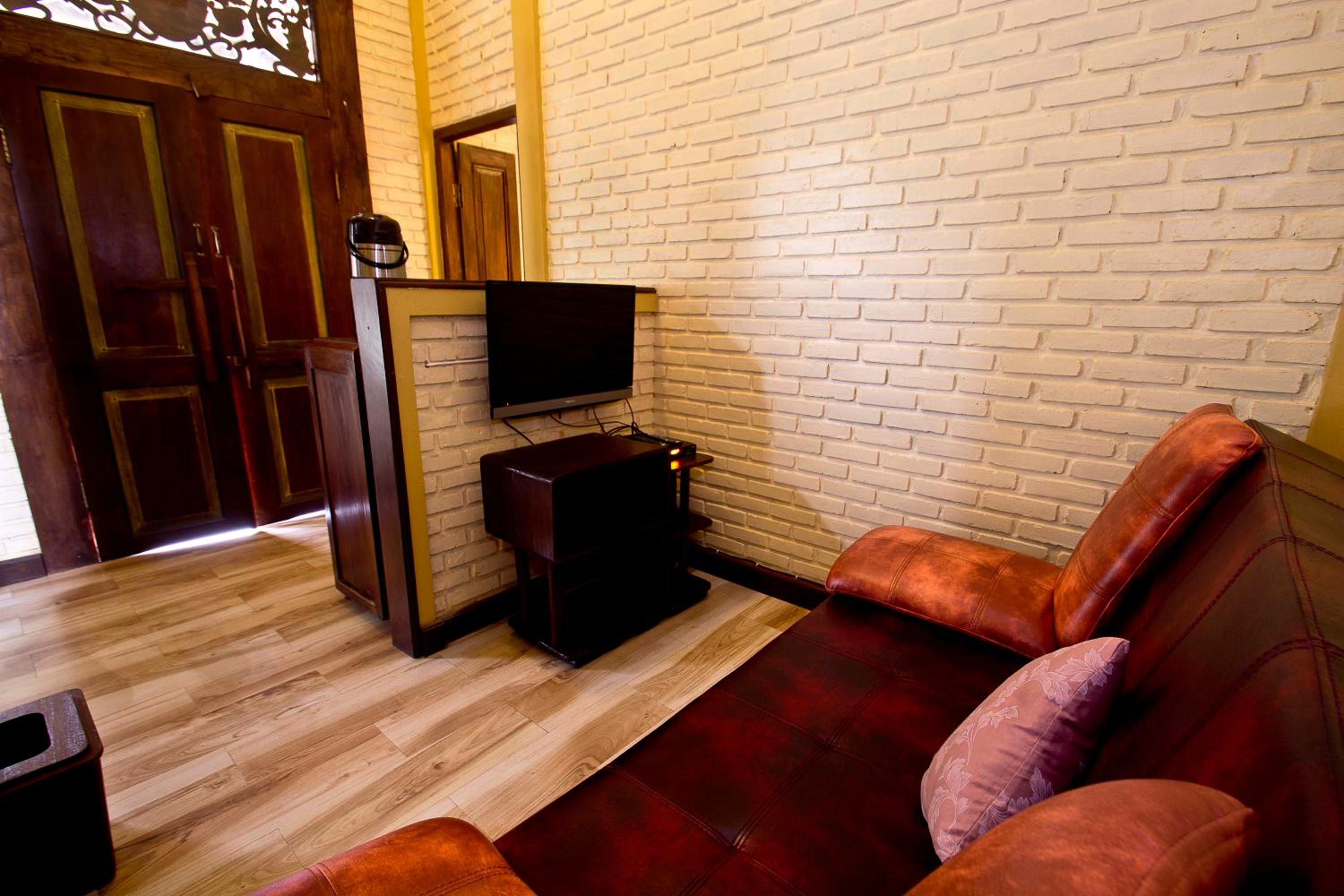 Villa Two - Photo 1