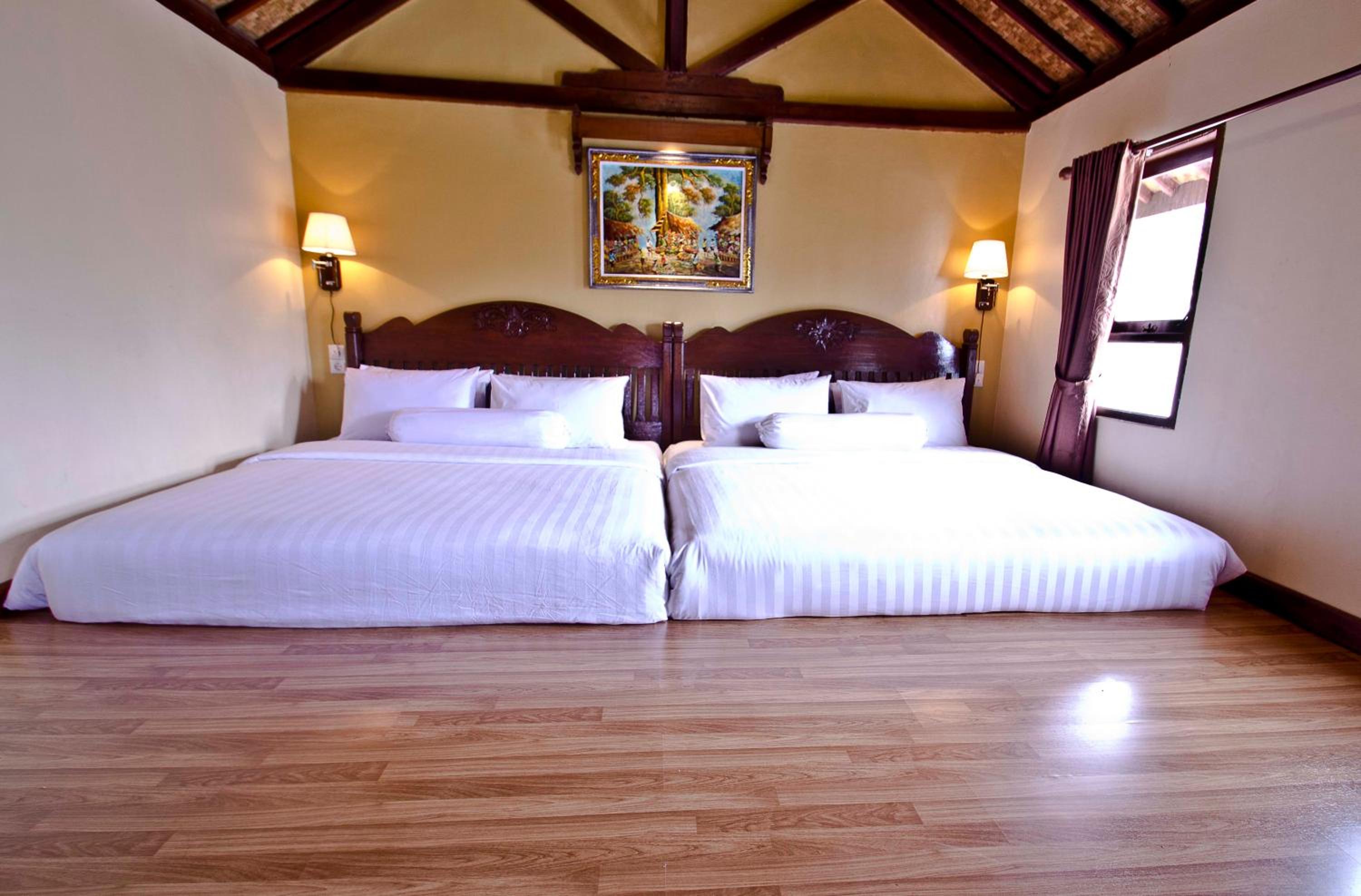 Villa Three - Photo 4