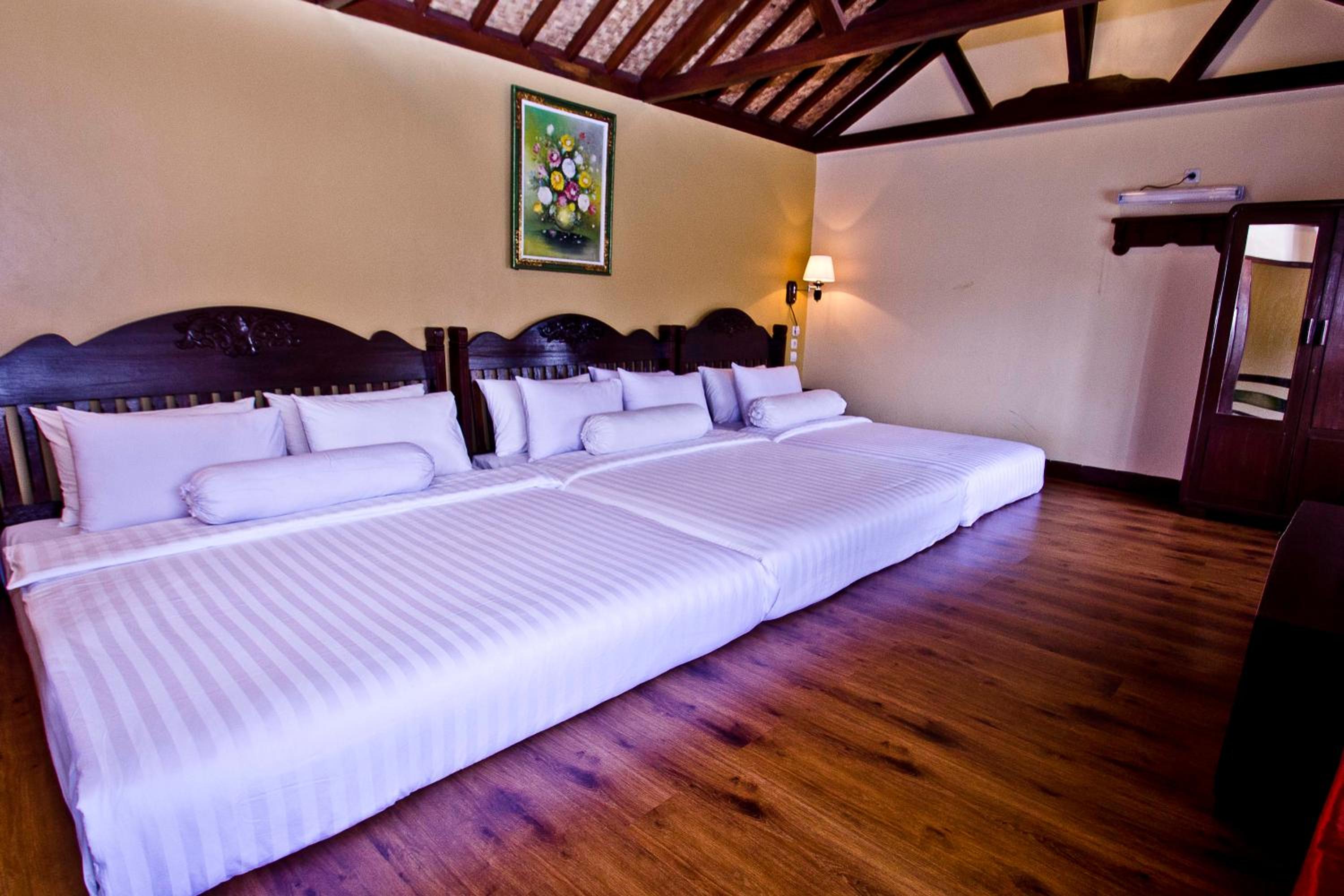 Villa Five - Photo 5