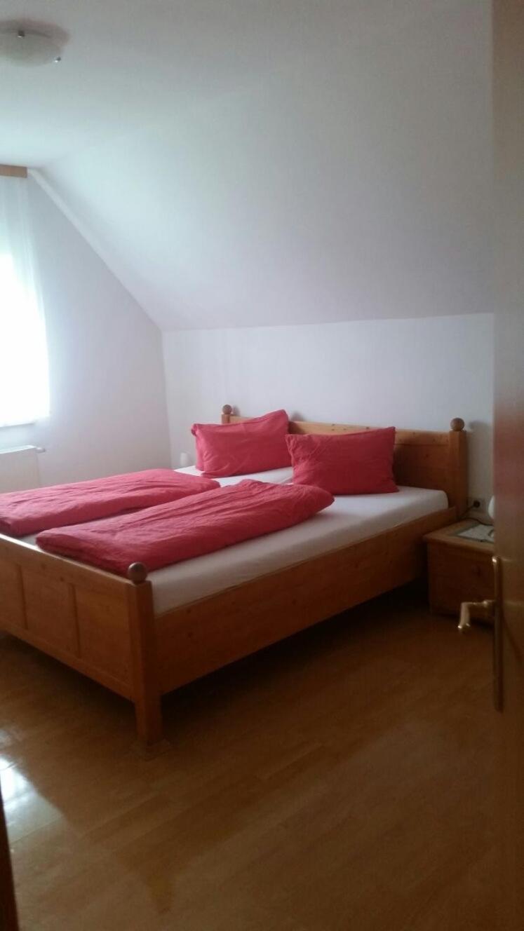 Apartment with Terrace - Photo 1