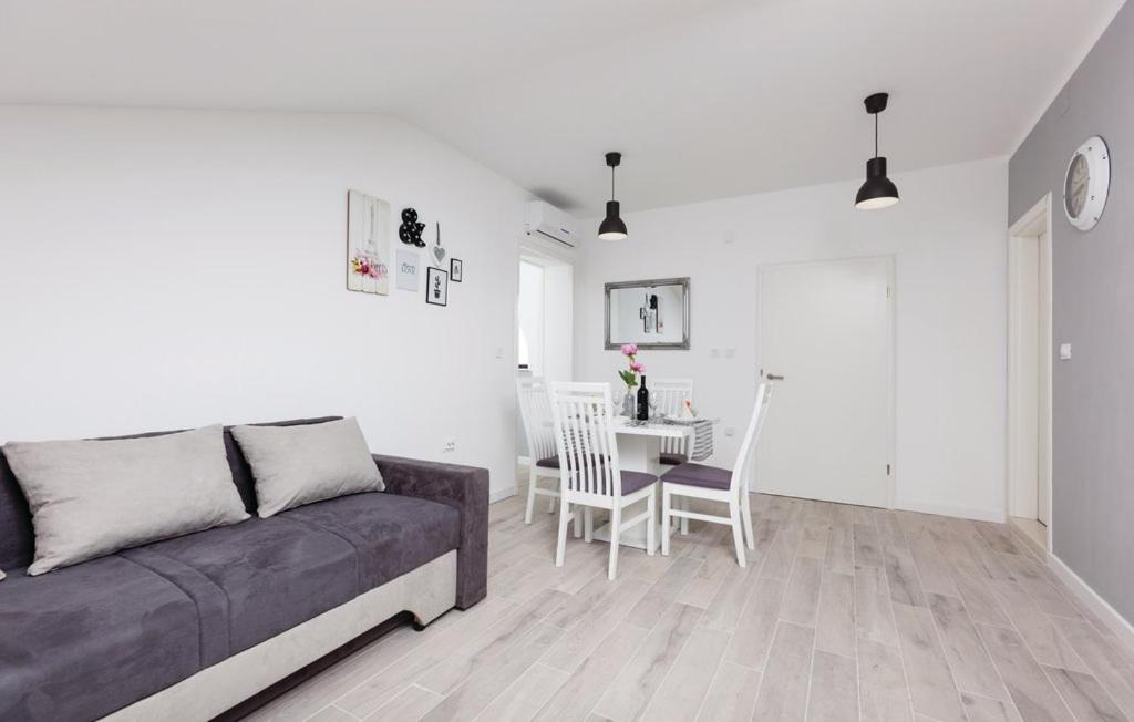 Apartment with Sea View photo 1