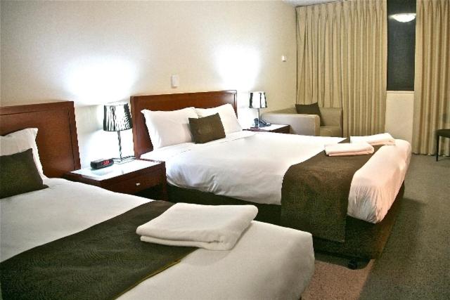 Twin Room - Photo 1