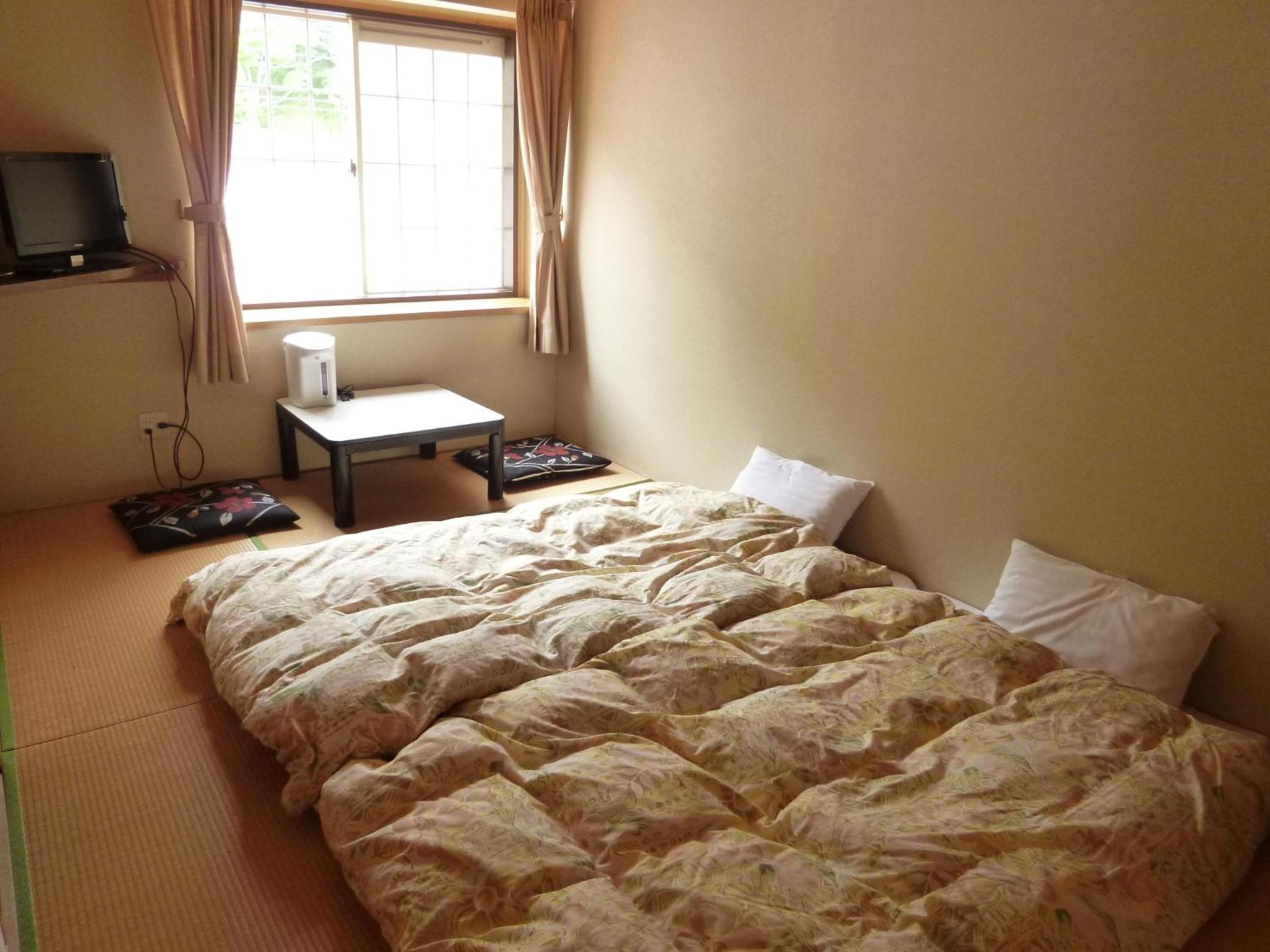 Japanese-Style Room - Photo 2