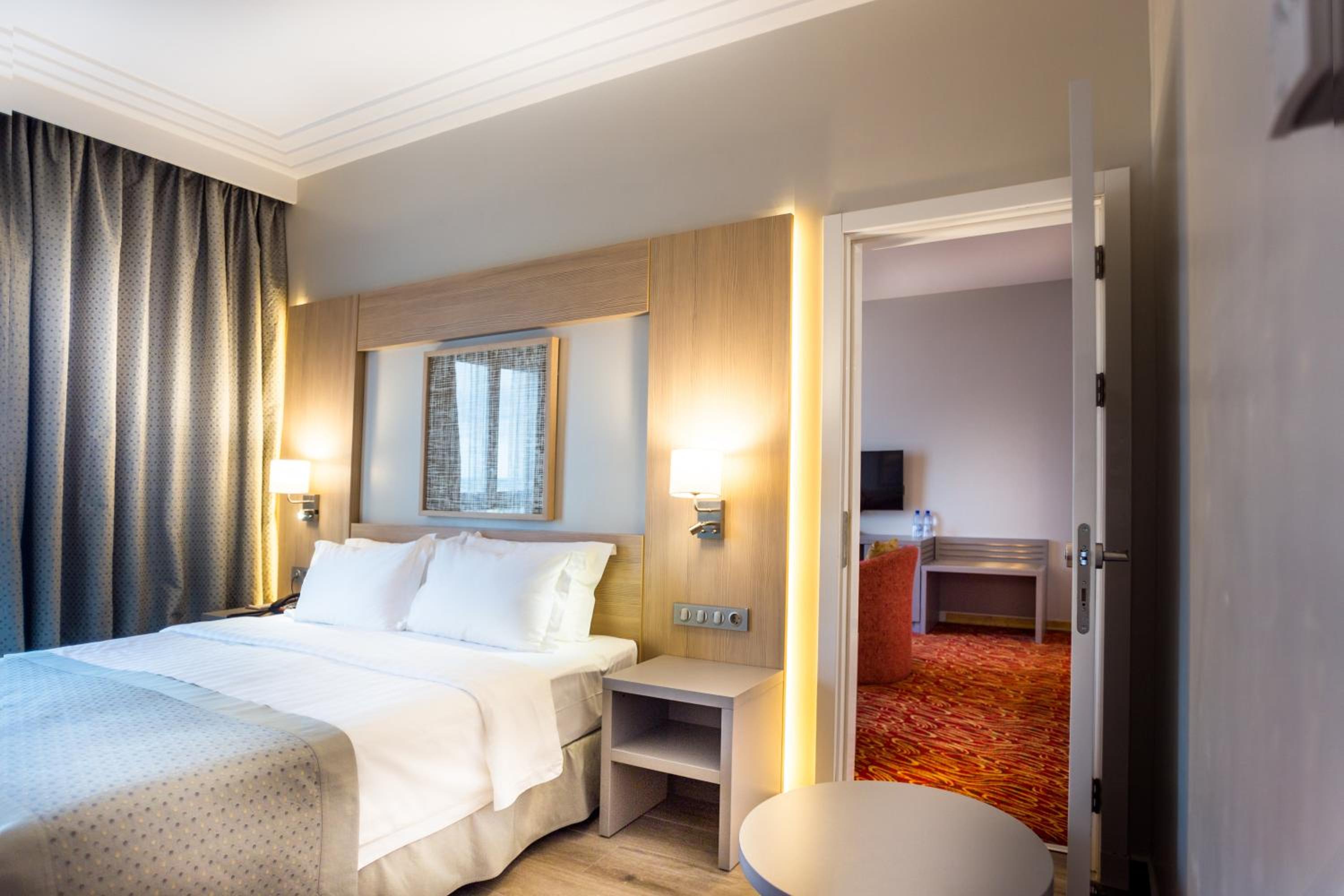 Suite with Sea View photo 2