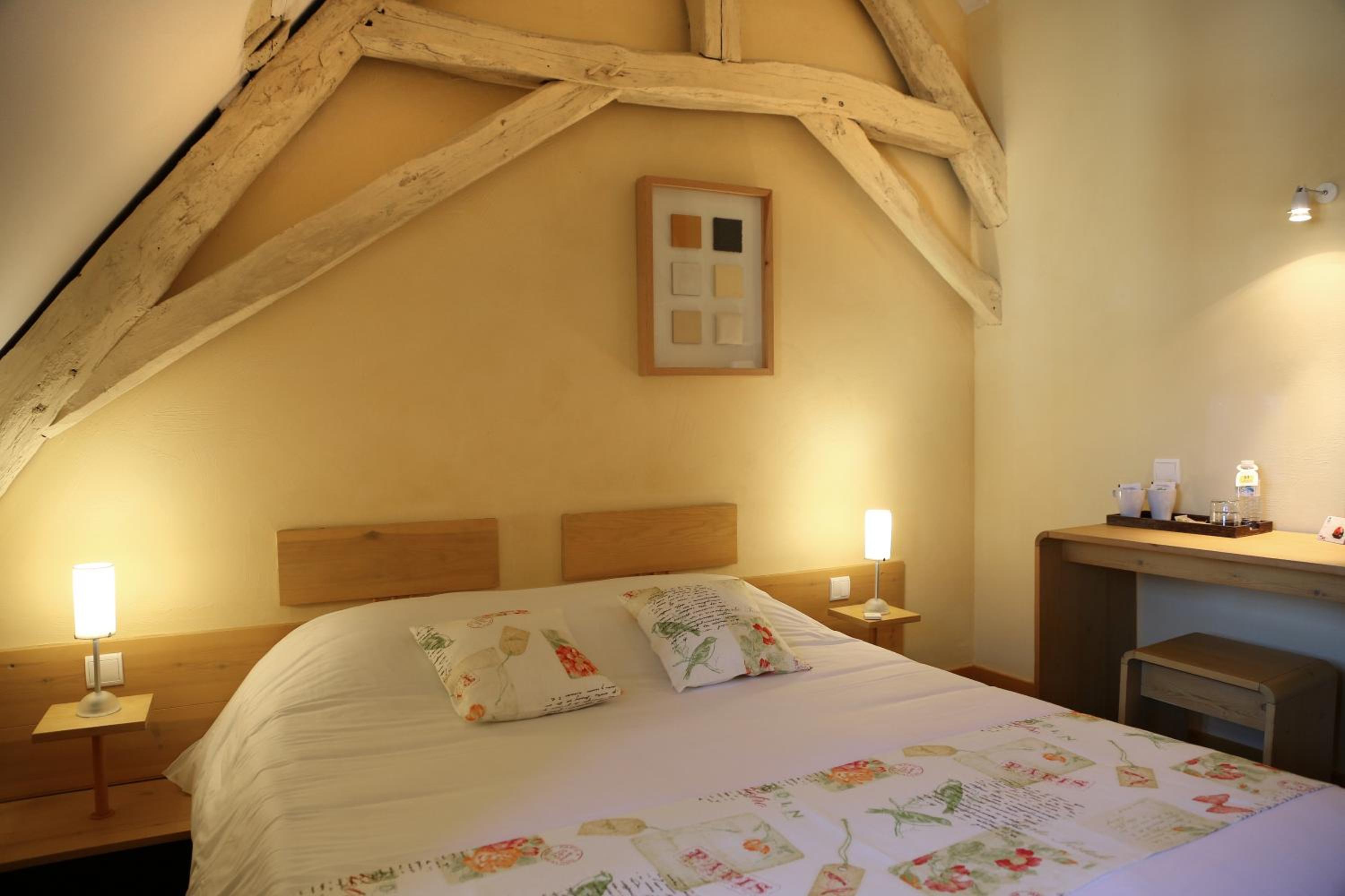 Economy Double Room photo 3