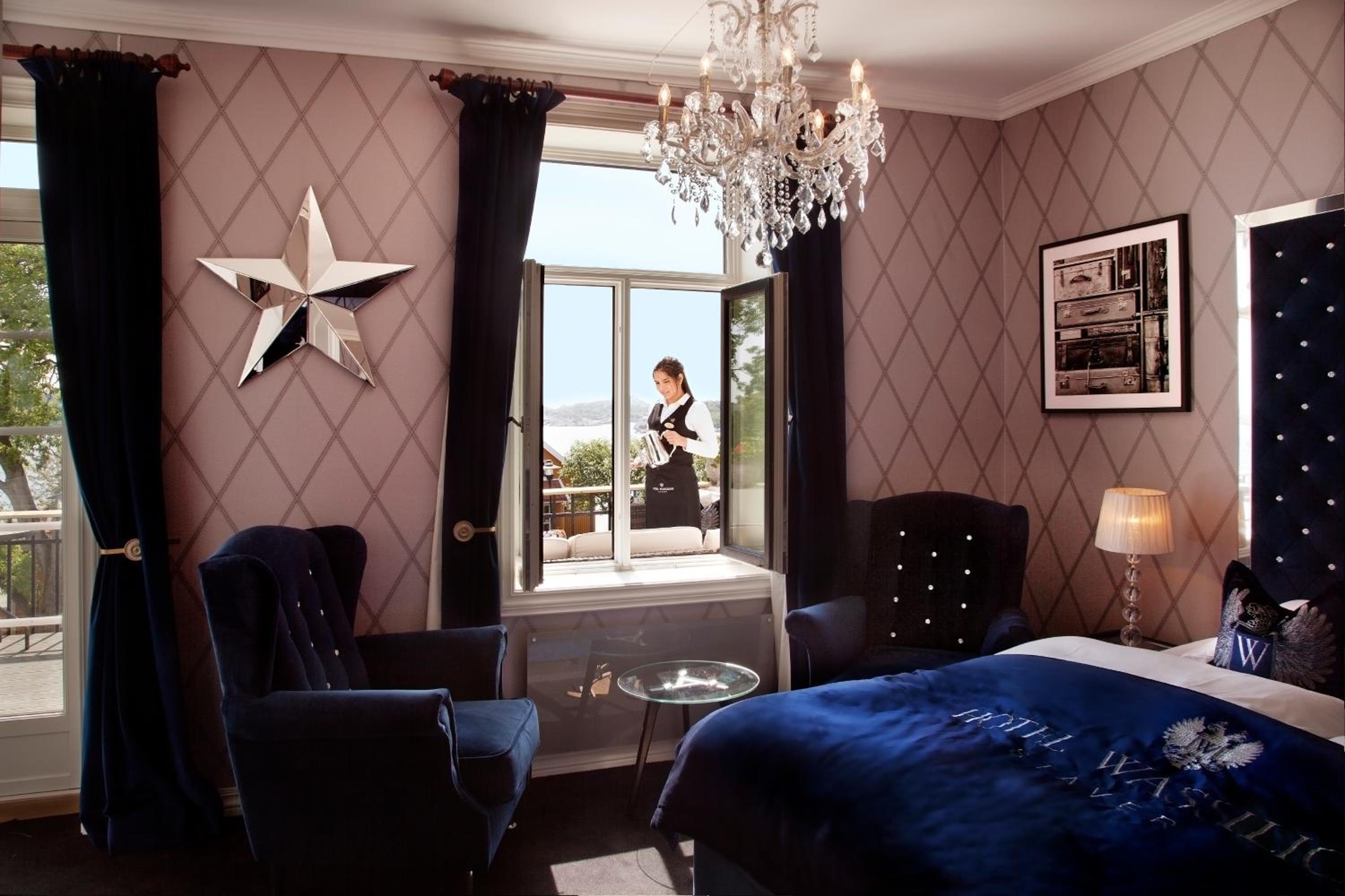 Superior Double Room with Sea View - Photo 12