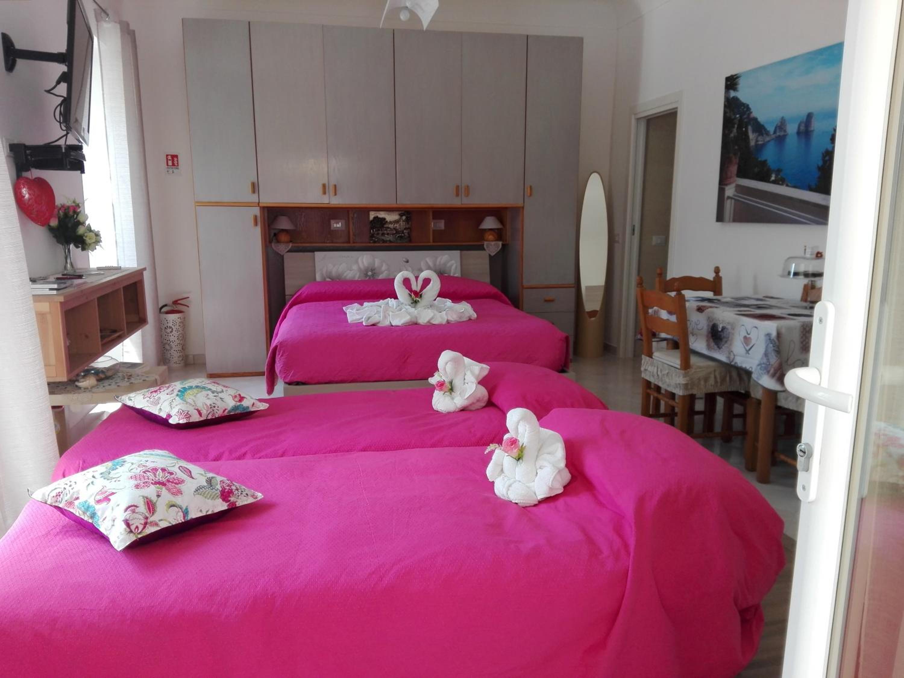 Apartment with Terrace - Photo 44