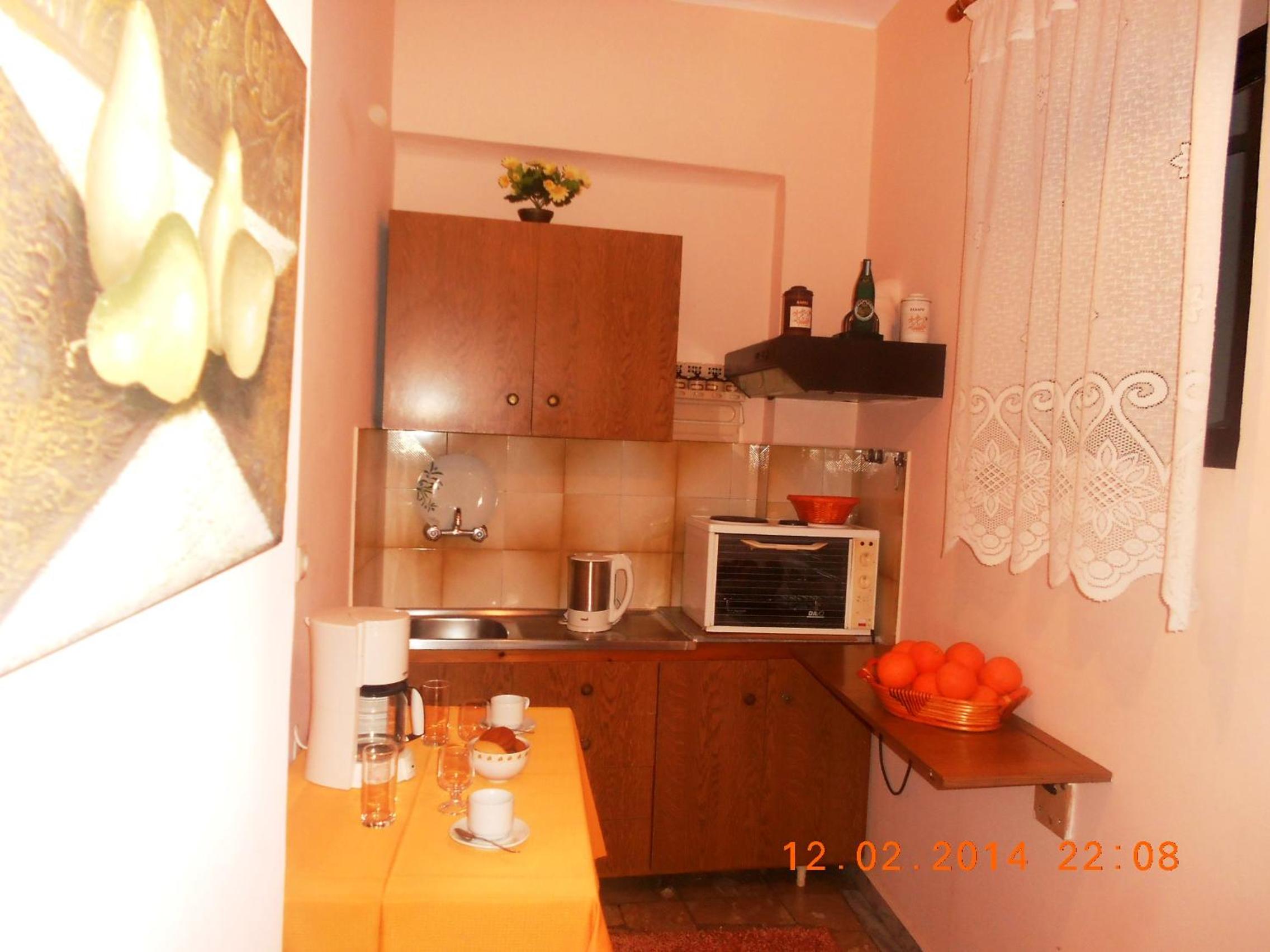 Family Studio with balcony and partial sea view photo 2