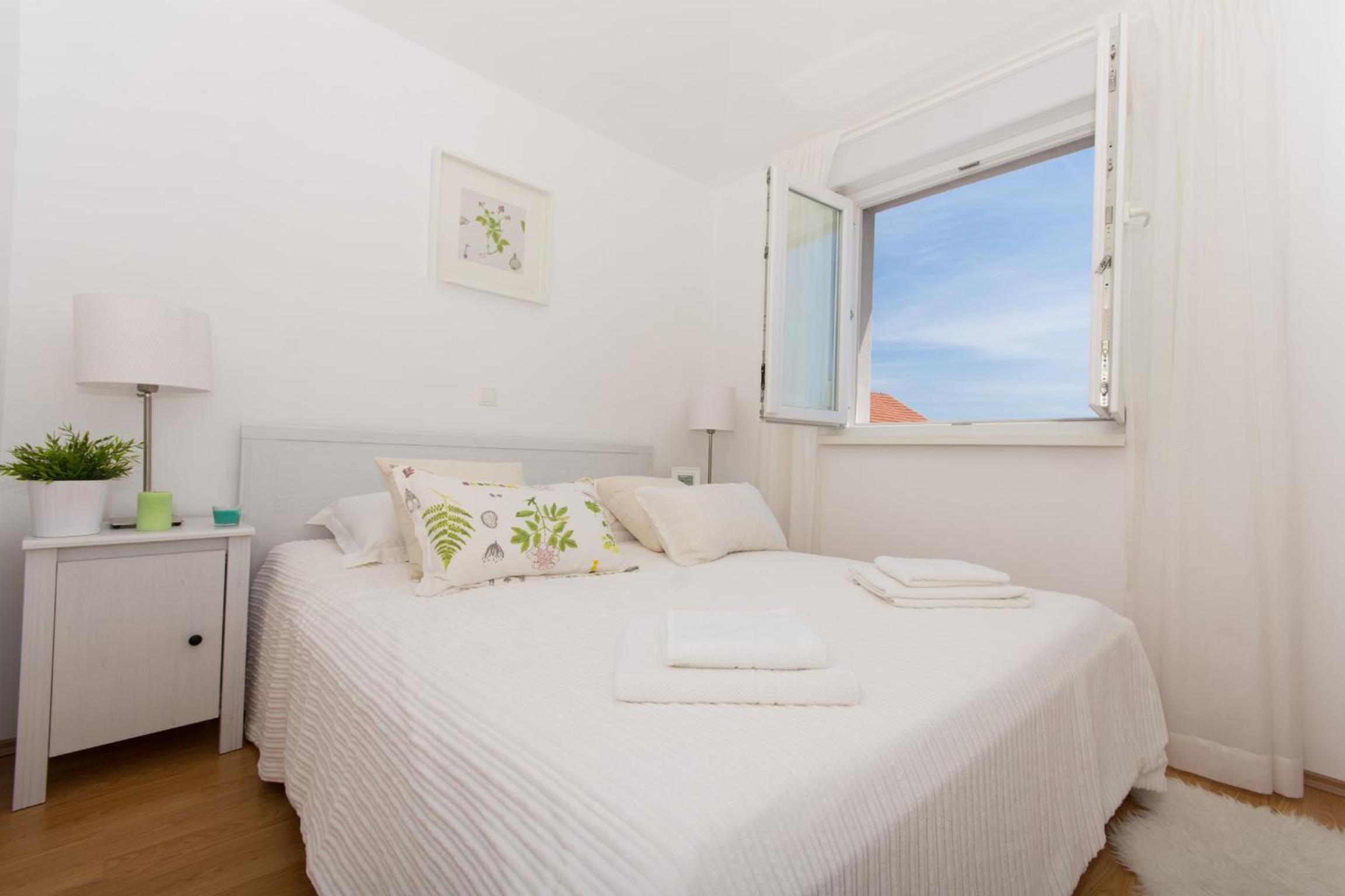 Apartment with Sea View