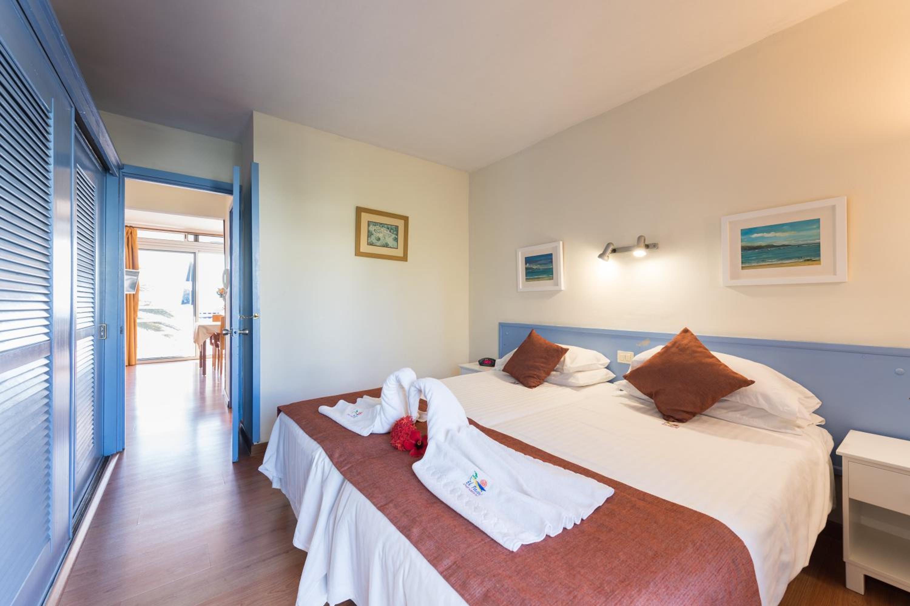 Exterior del Apartamento Deluxe con Vista al Mar