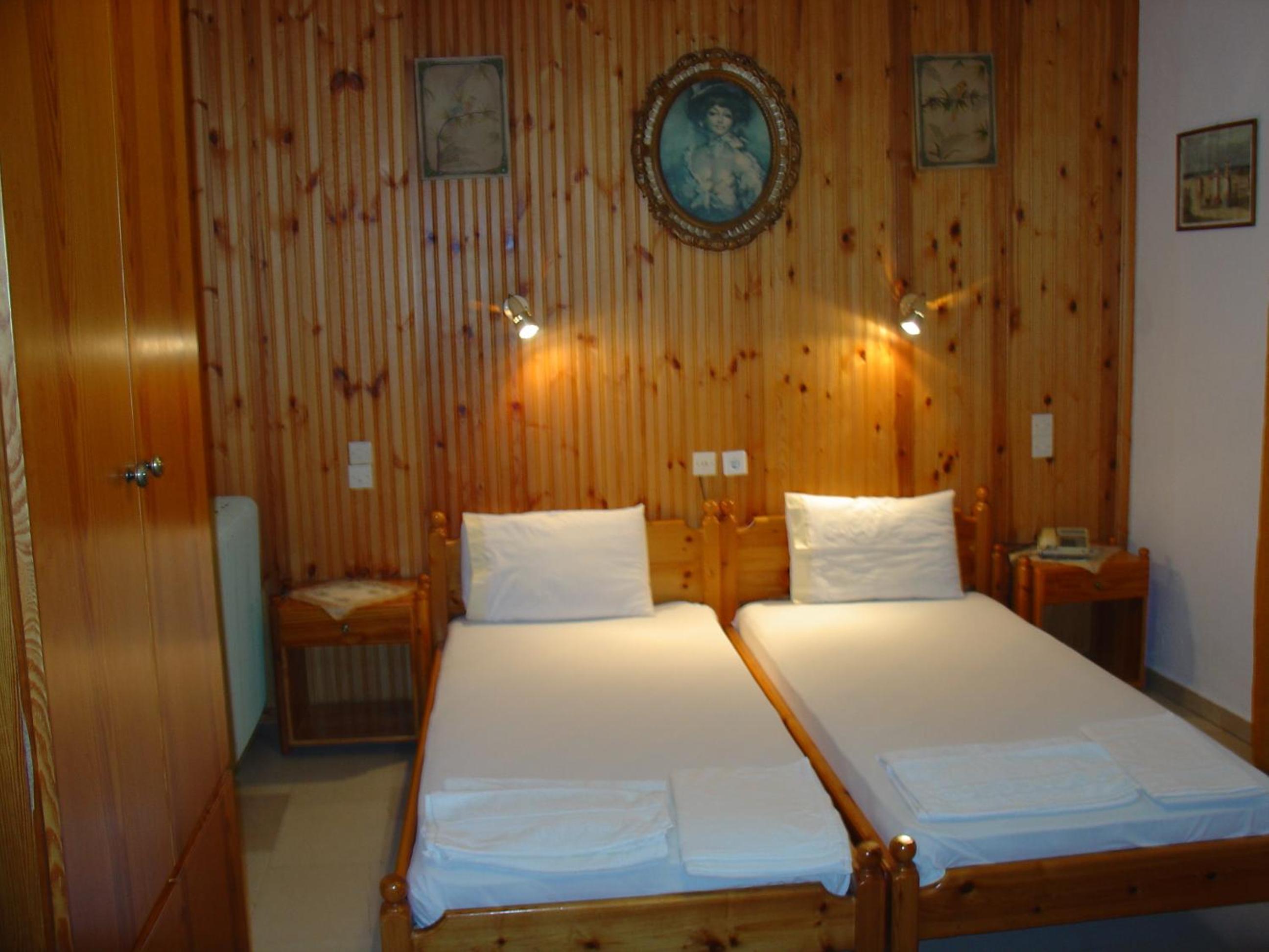 Twin Room with Balcony photo 3