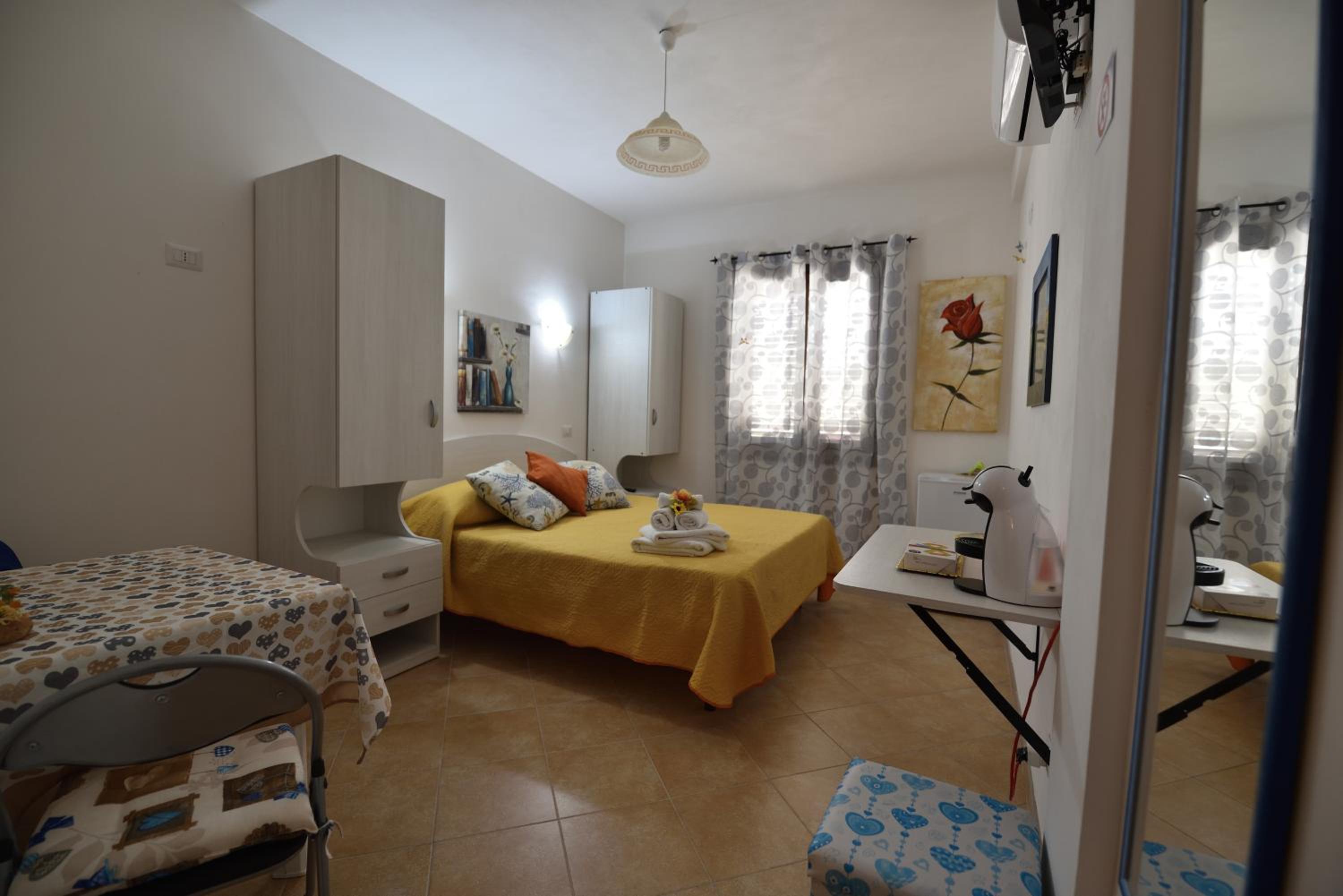 Double Room with Garden View - Photo 1
