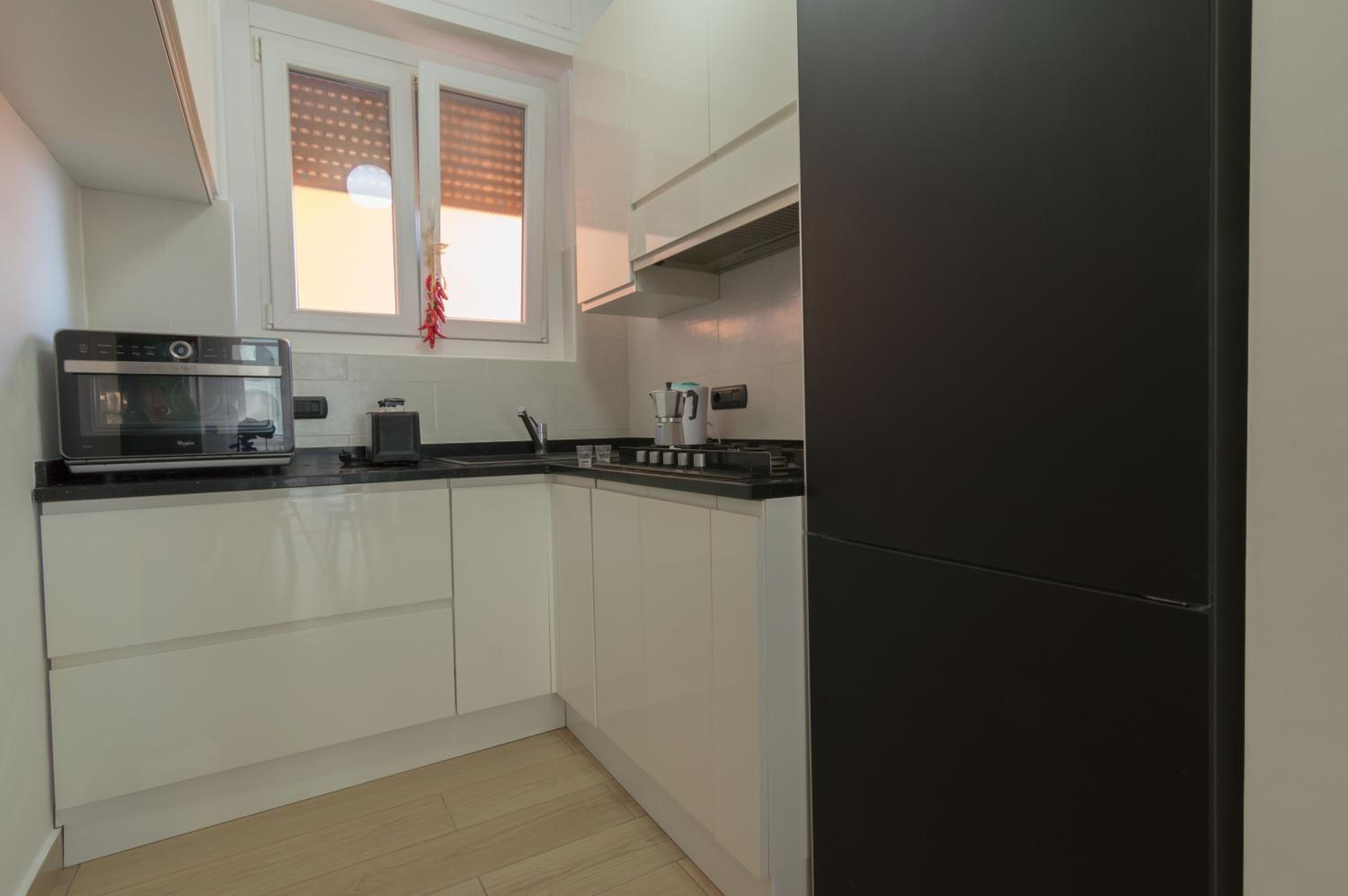 Two-Bedroom Apartment - Photo 31