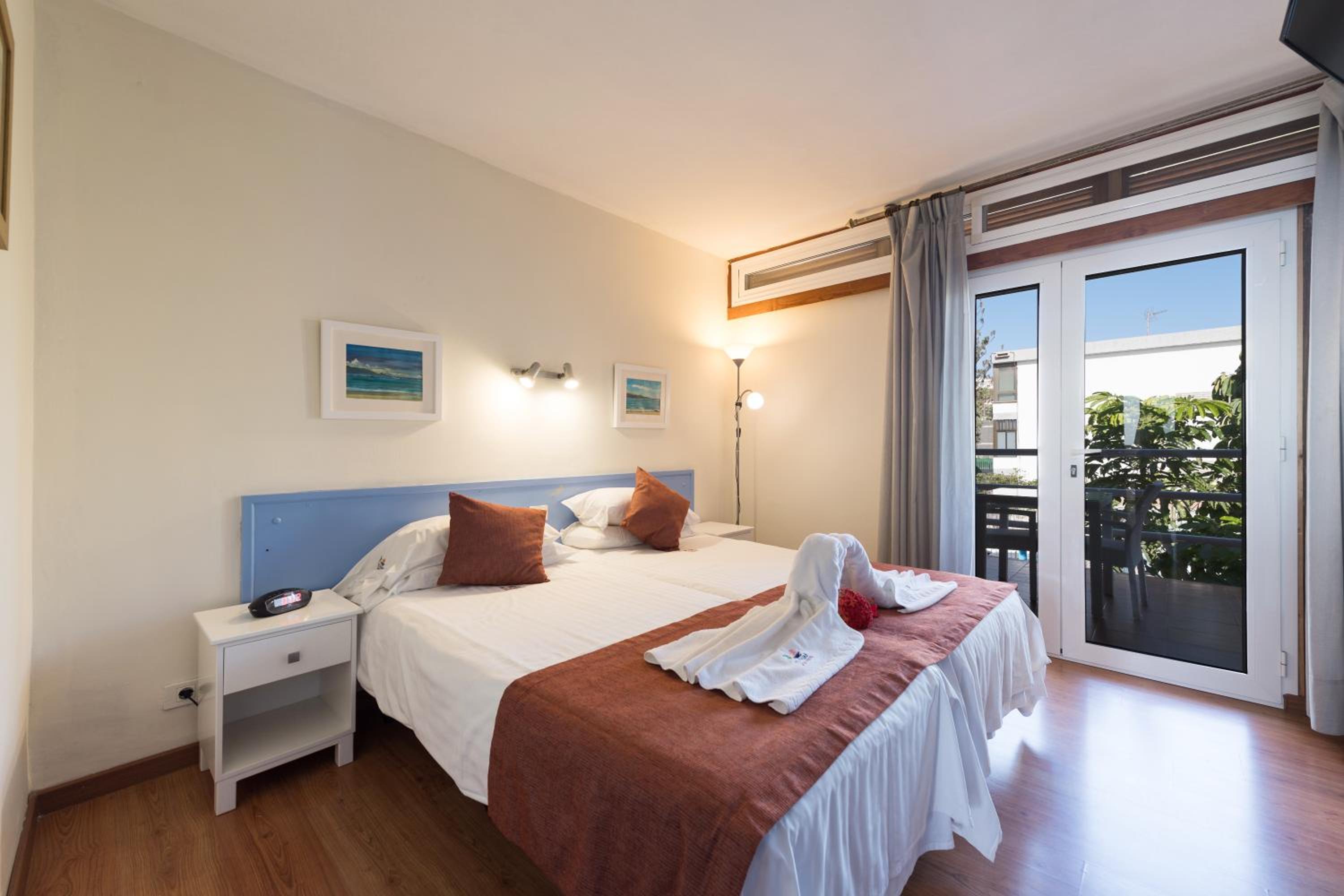 Apartamento de una habitación con vista al mar
