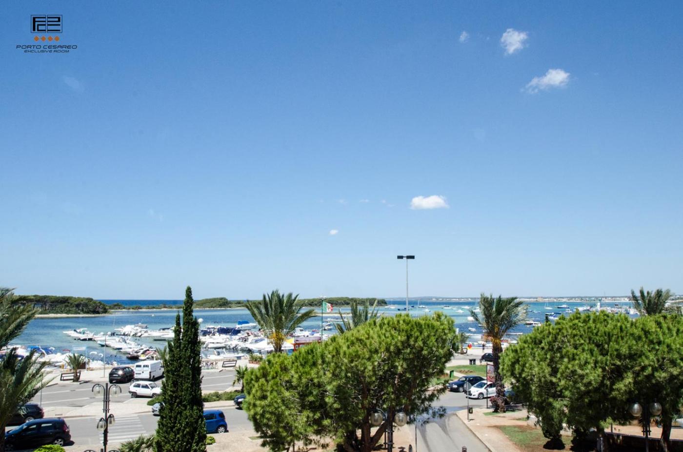 Deluxe Double Room with Balcony and Sea View - Photo 11