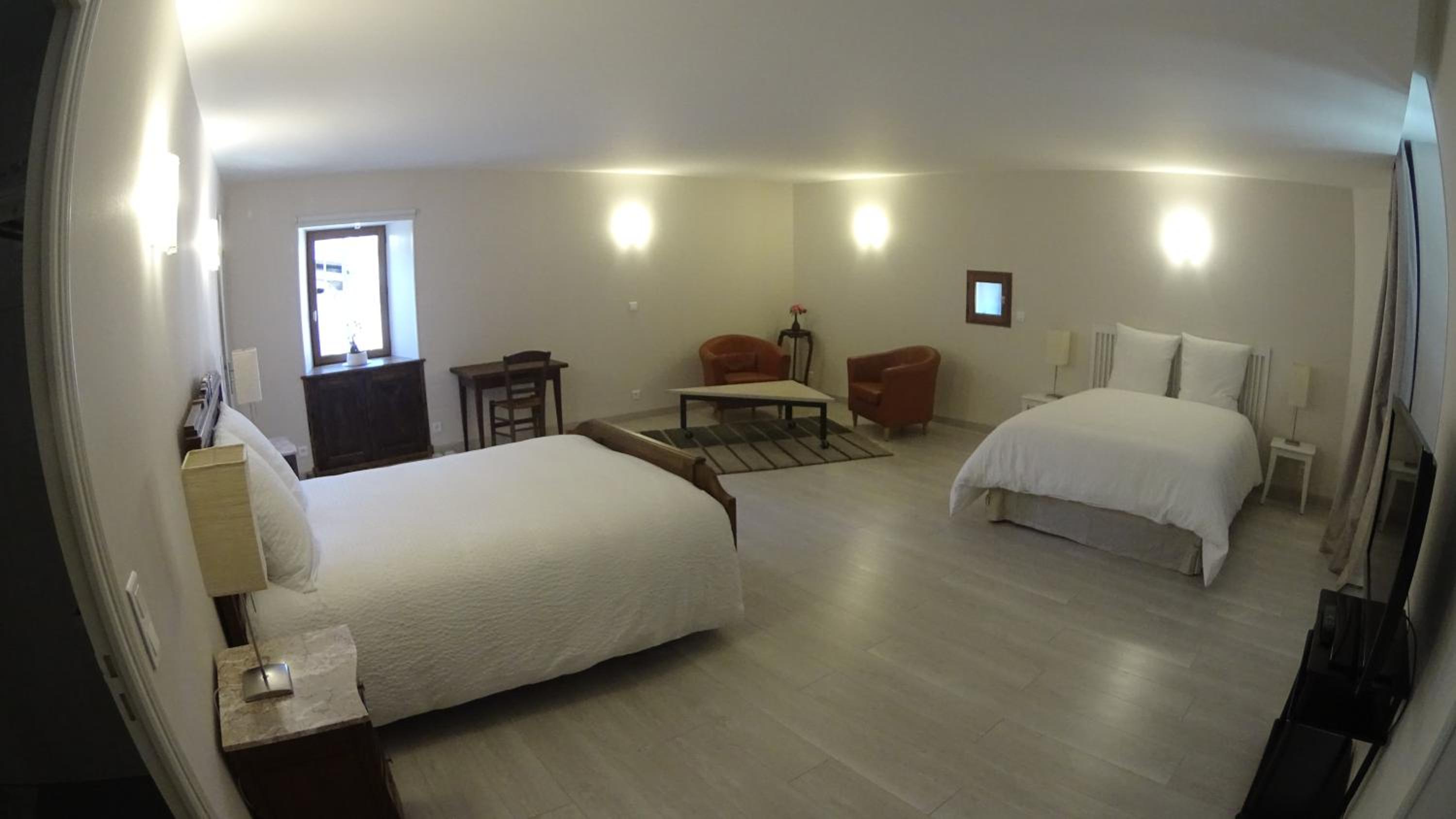 Deluxe Double or Twin Room