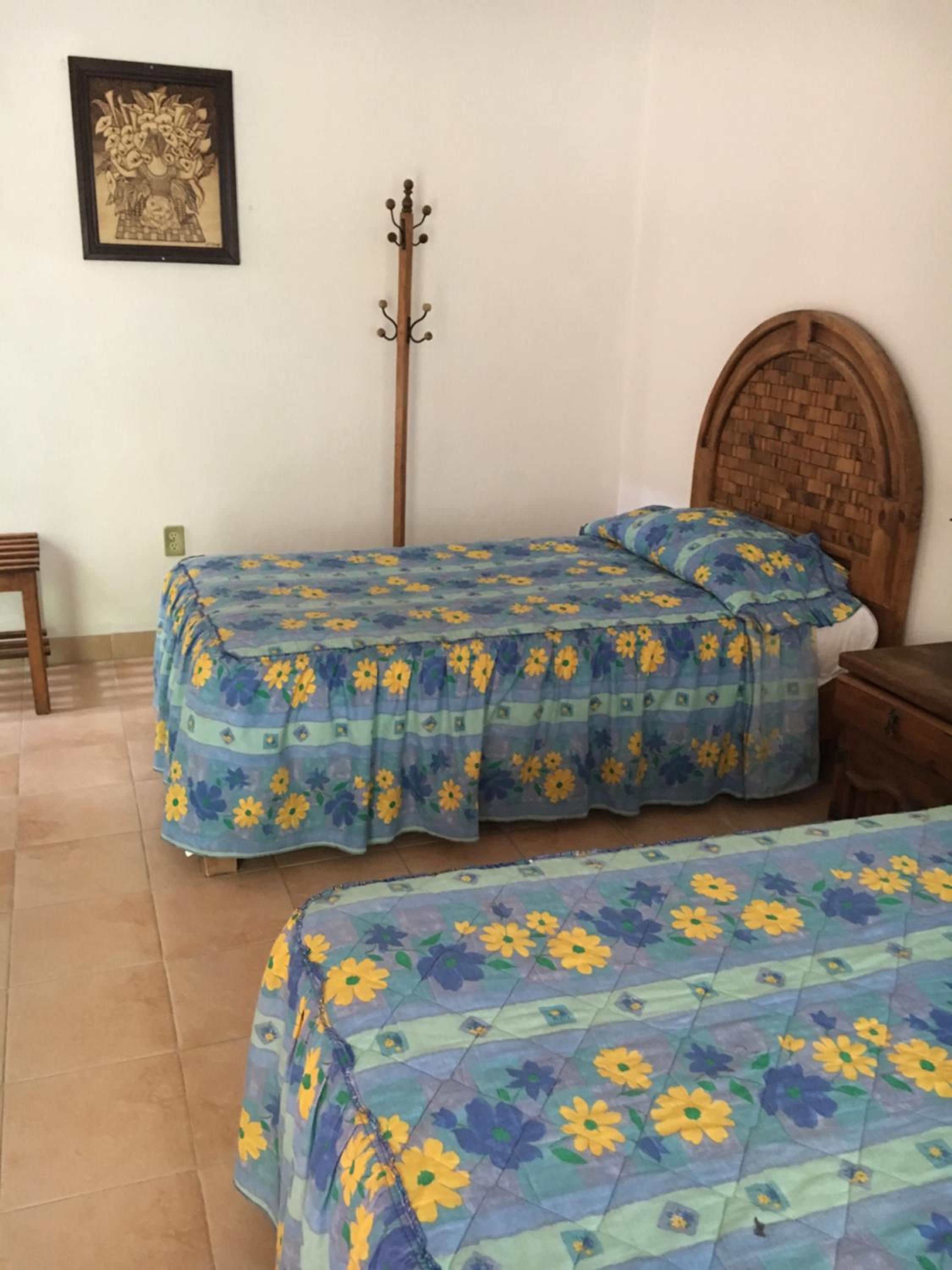 Economy Twin Room